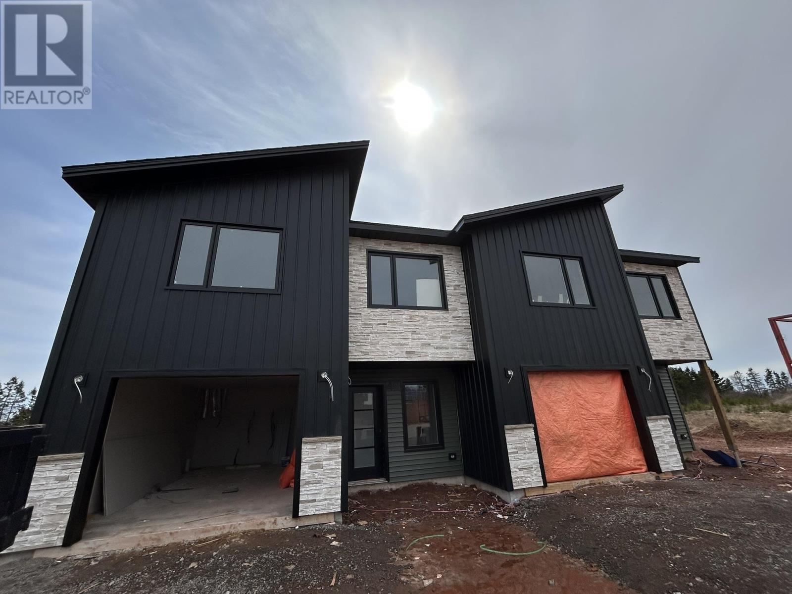 51 Airfield Court, West Royalty, Prince Edward Island  C1E 3P7 - Photo 1 - 202505071