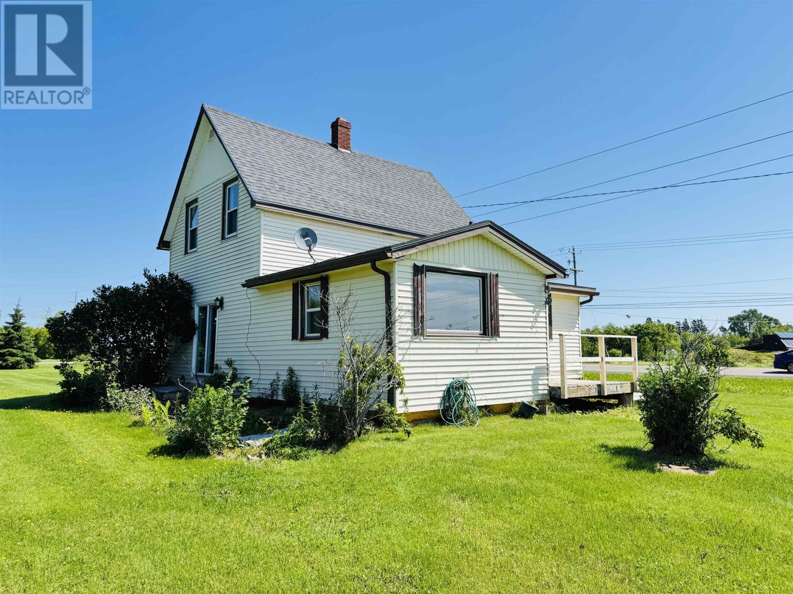 30519 Western Rd, Wellington, Prince Edward Island  C0B 2E0 - Photo 5 - 202505313