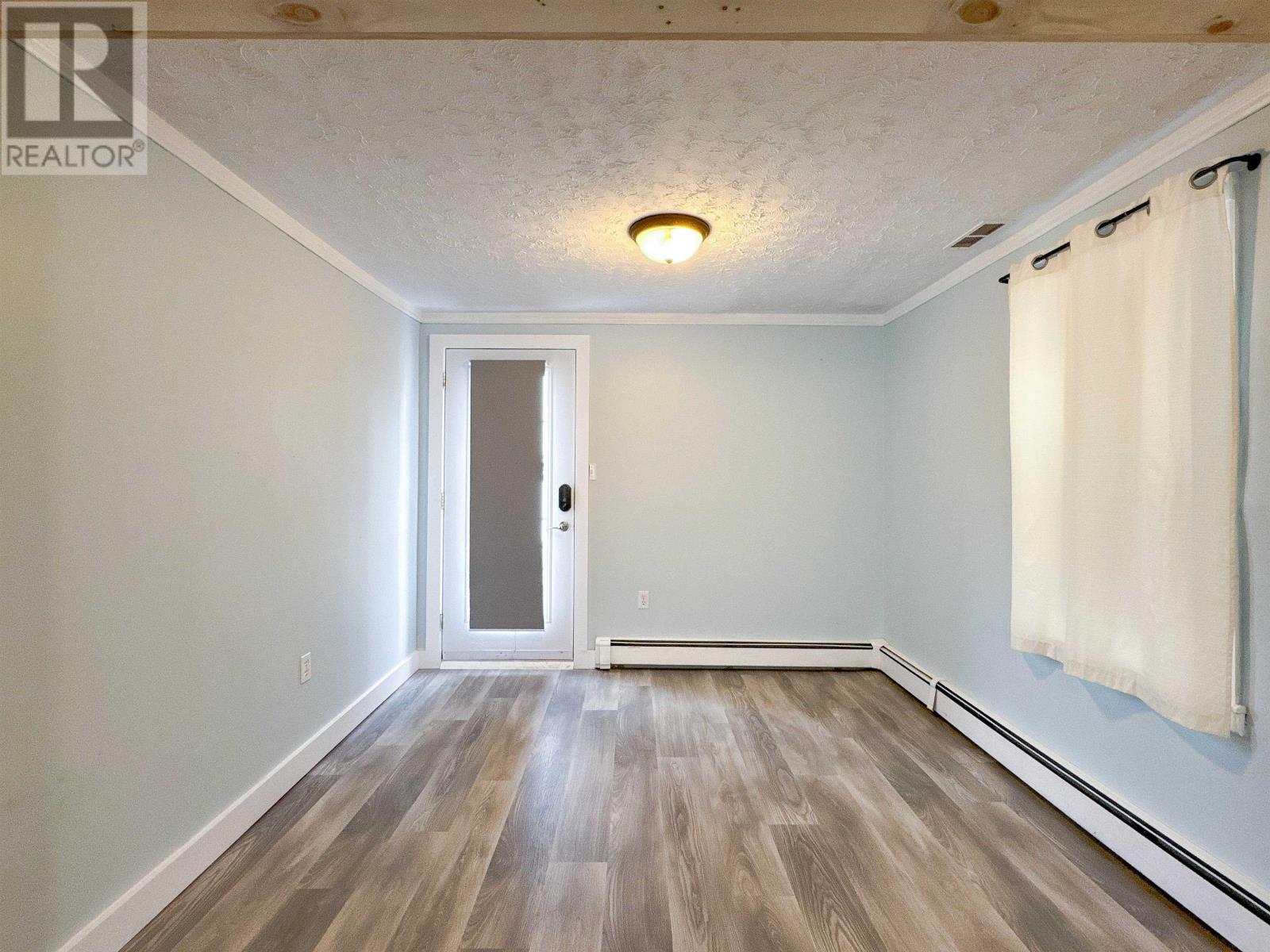 61 Bayview Drive, Summerside, Prince Edward Island  C1N 3Z9 - Photo 10 - 202505535