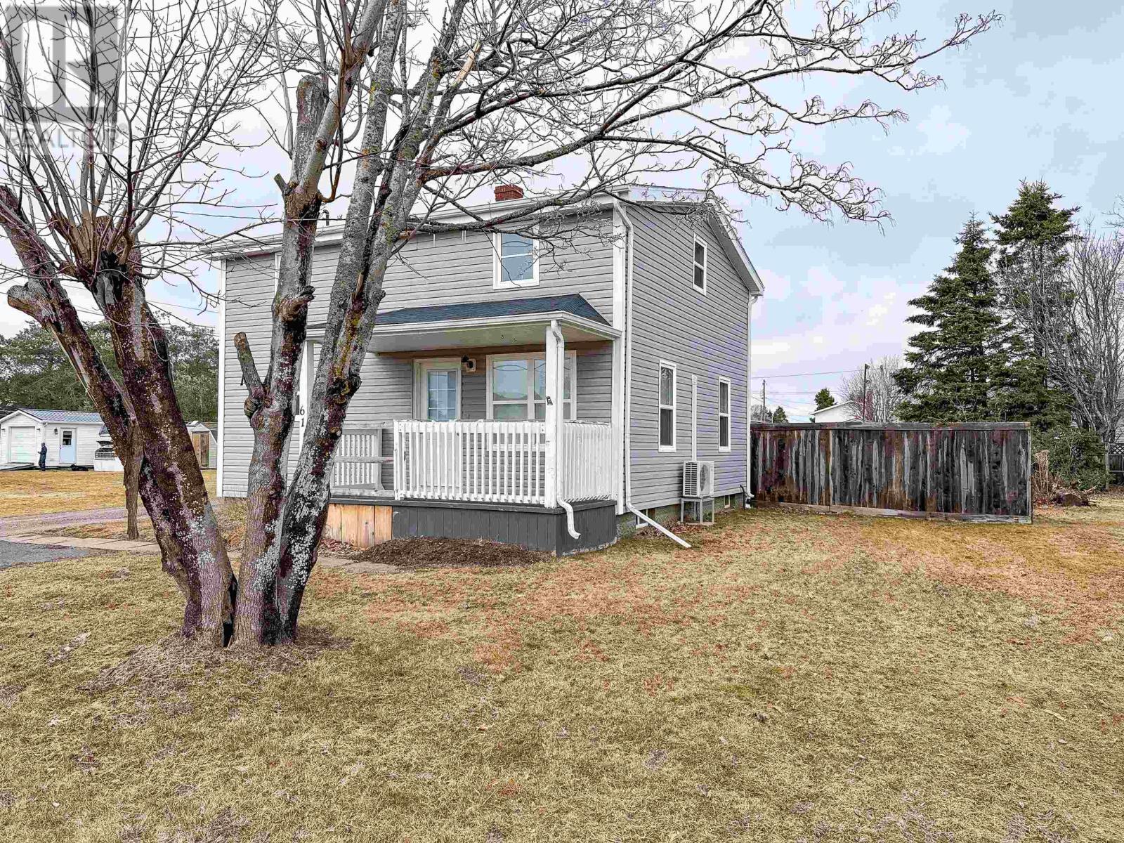 61 Bayview Drive, Summerside, Prince Edward Island  C1N 3Z9 - Photo 3 - 202505535