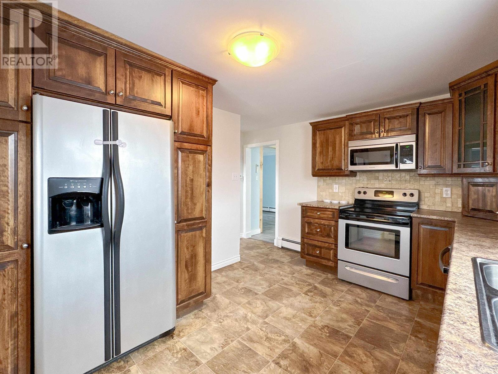 61 Bayview Drive, Summerside, Prince Edward Island  C1N 3Z9 - Photo 7 - 202505535