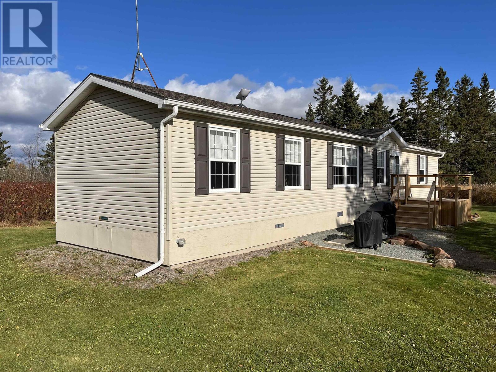 2025 Lorne Valley Road, Riverton, Prince Edward Island  C0A 1T0 - Photo 1 - 202505984