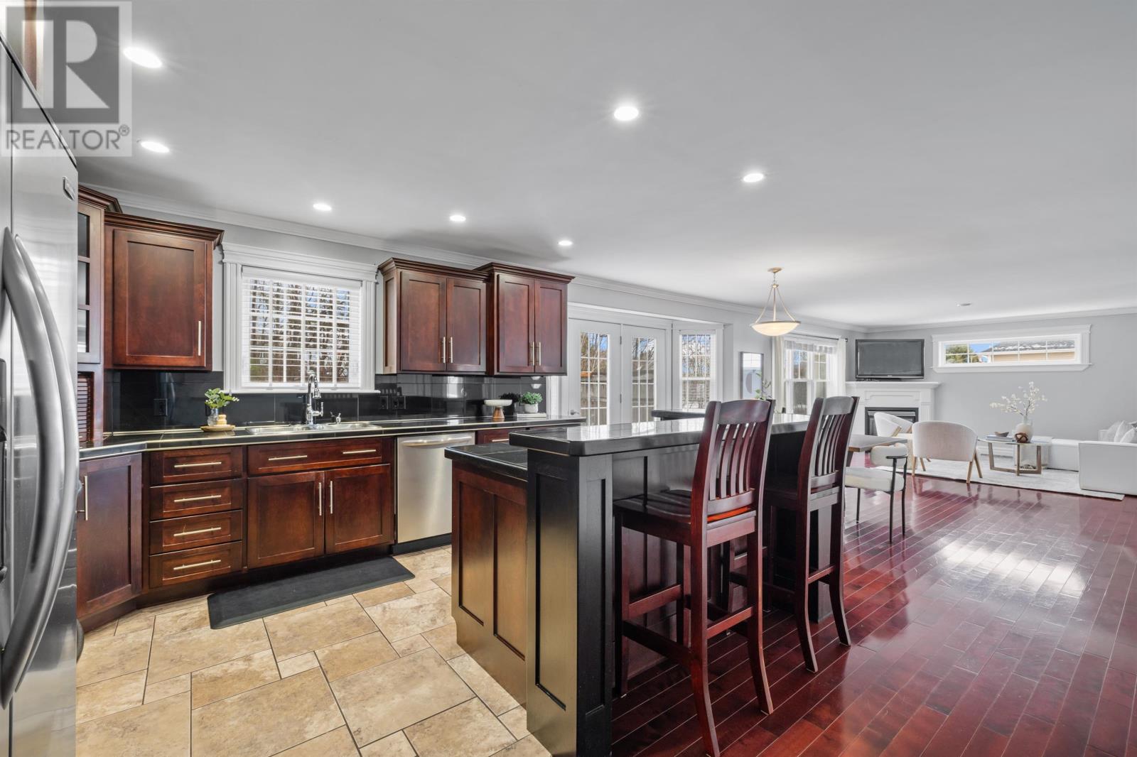 2 Pembroke Crescent, Stratford, Prince Edward Island  C1B 0H9 - Photo 18 - 202506281