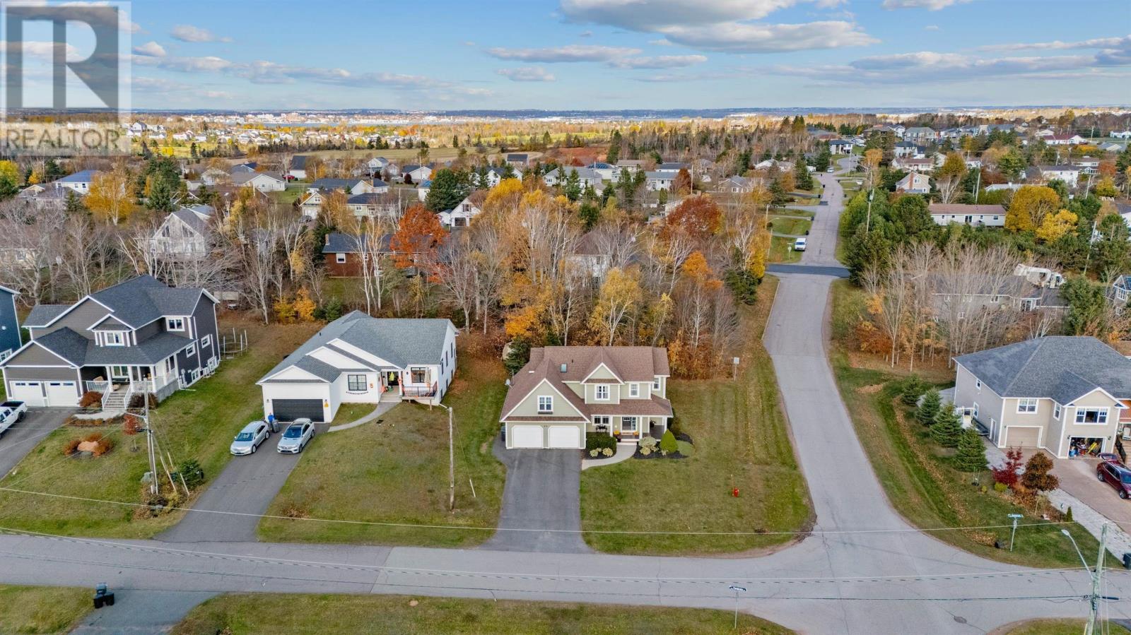 2 Pembroke Crescent, Stratford, Prince Edward Island  C1B 0H9 - Photo 50 - 202506281