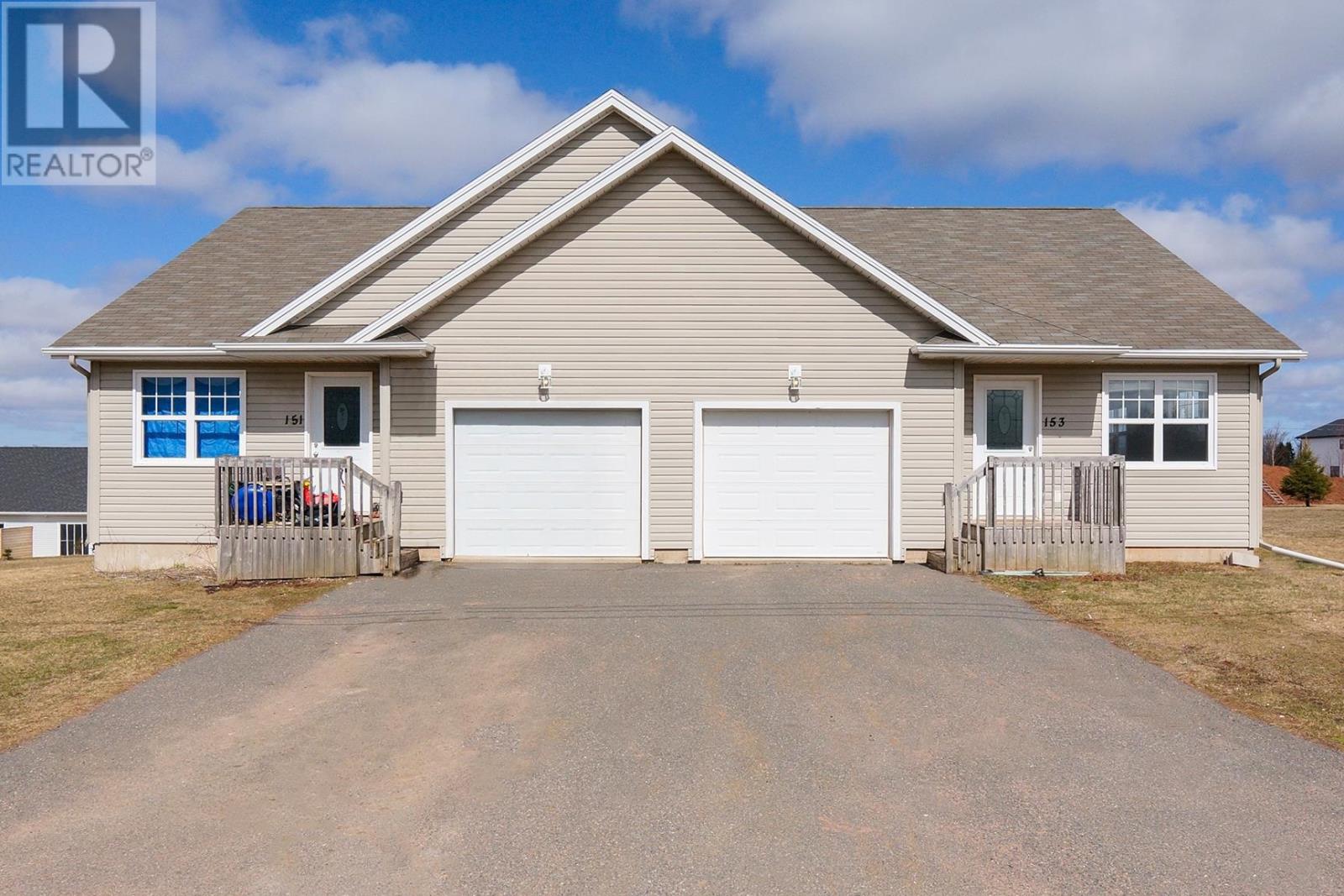 151-153 Heron Drive, Stratford, Prince Edward Island  C1B 0L5 - Photo 1 - 202506458