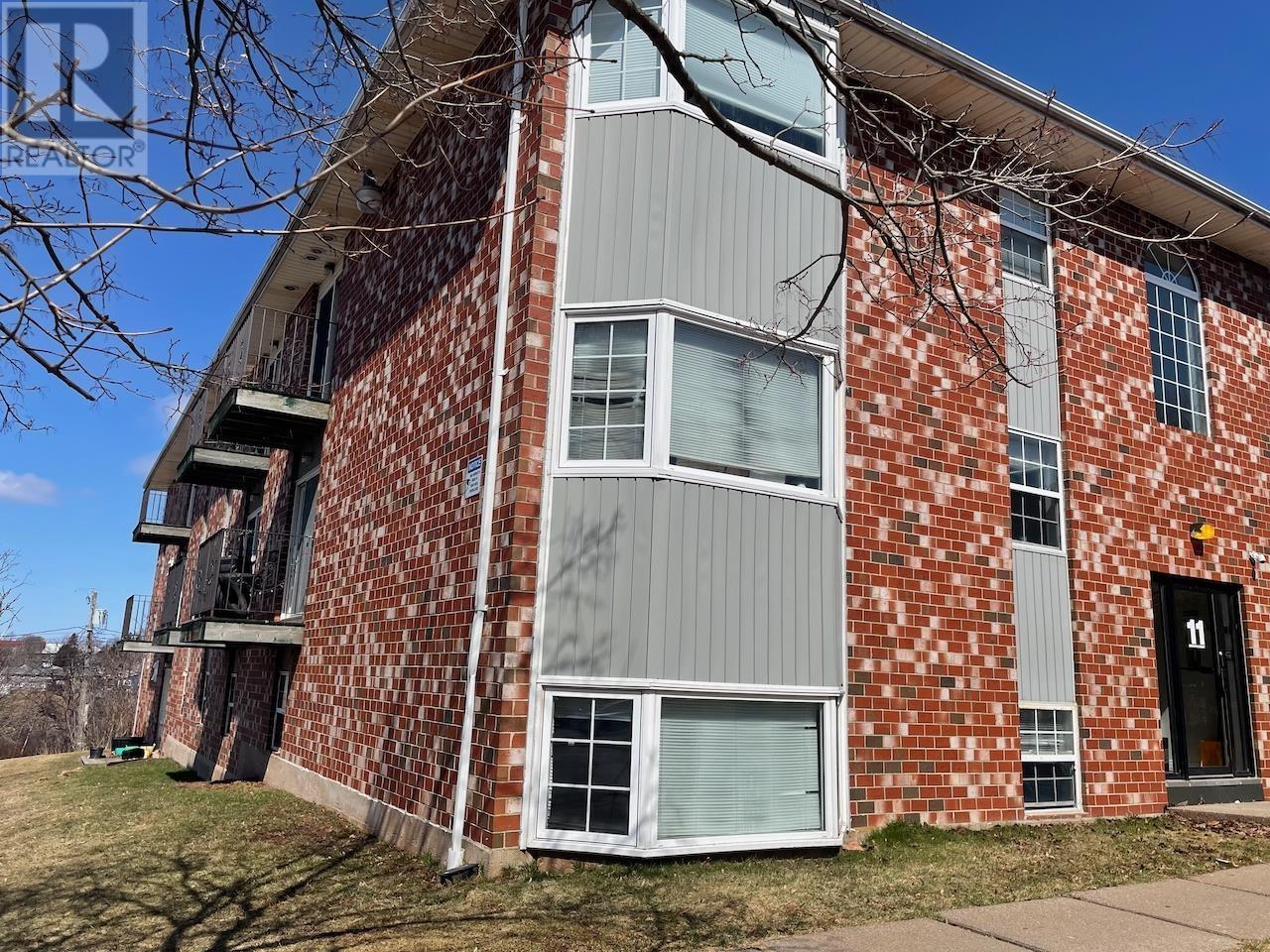 #202 11 Browns Court, Charlottetown, Prince Edward Island  C1A 9H3 - Photo 2 - 202506618