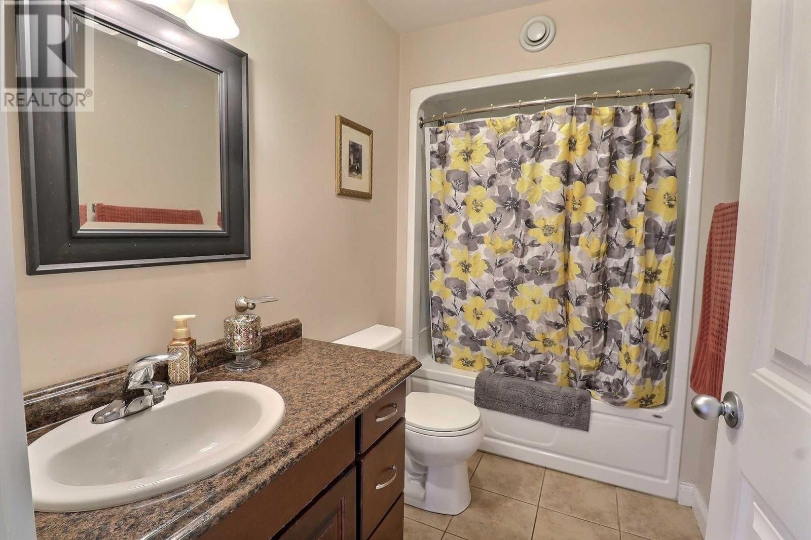 23 Livingston Crescent, Cornwall, Prince Edward Island  C0A 1H4 - Photo 8 - 202506746