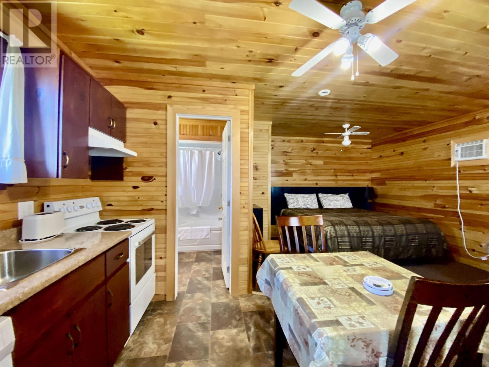 Cottage 10 - Houston Road, Mayfield, Prince Edward Island  C0A 1N0 - Photo 10 - 202507322