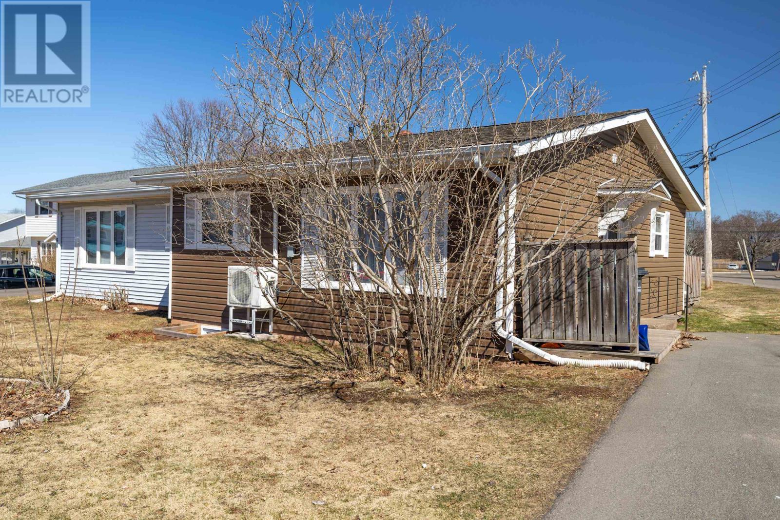 4 Corrigan Court, Charlottetown, Prince Edward Island  C1A 8N5 - Photo 2 - 202507475