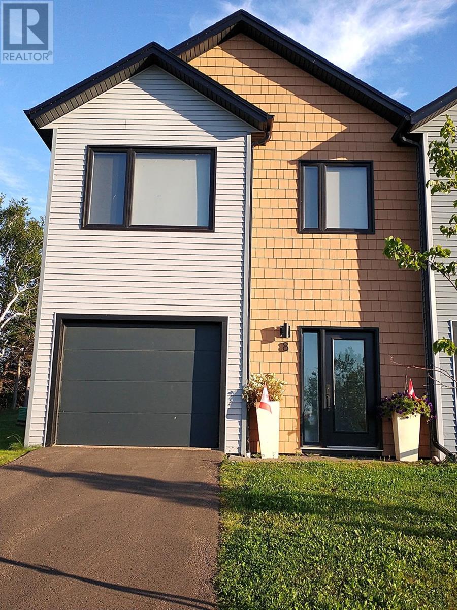 8 Dr. John Knox Way, Stratford, Prince Edward Island  C1B 4G1 - Photo 1 - 202507553