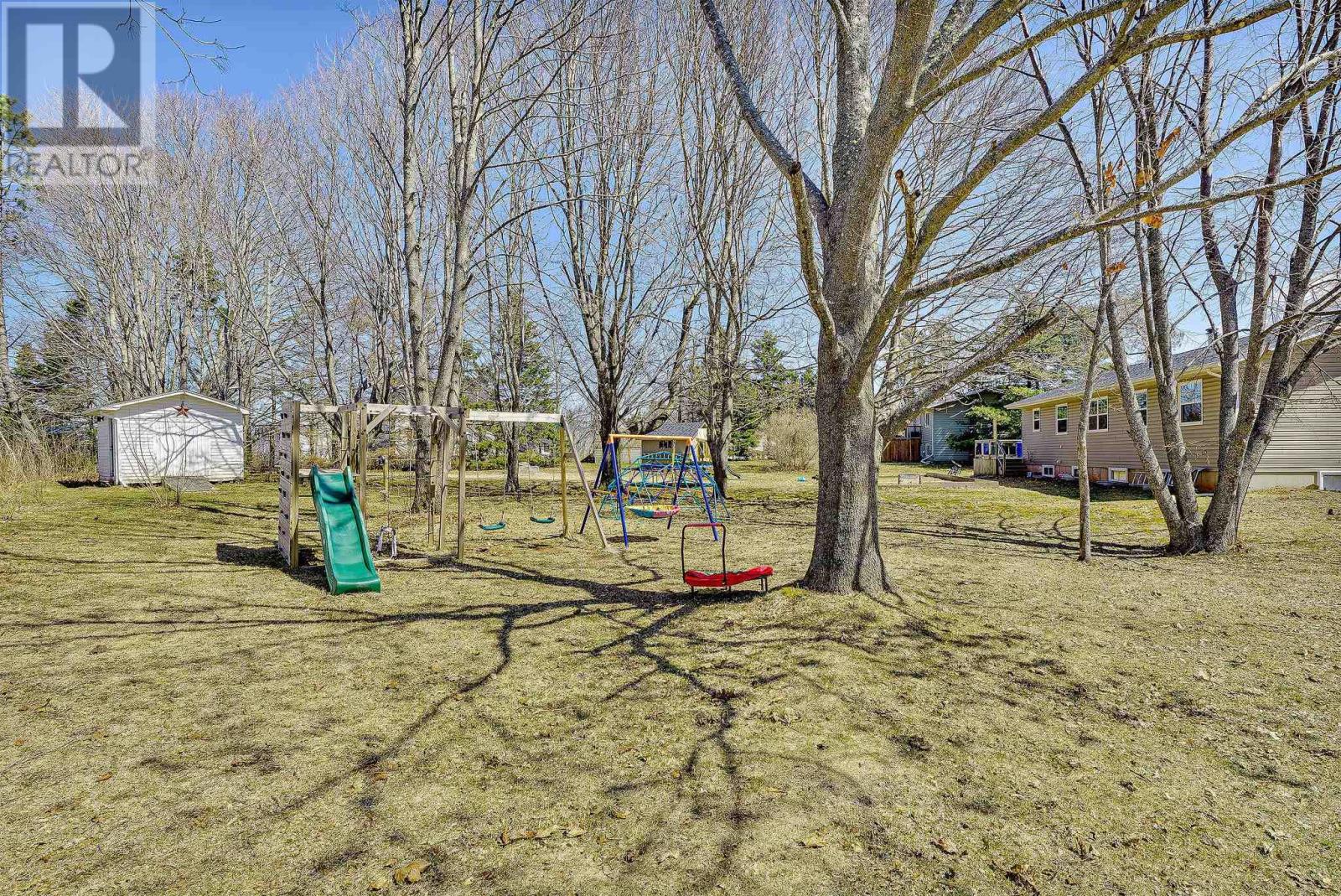 12 Pondside Court, Stratford, Prince Edward Island  C1B 1E5 - Photo 31 - 202507975
