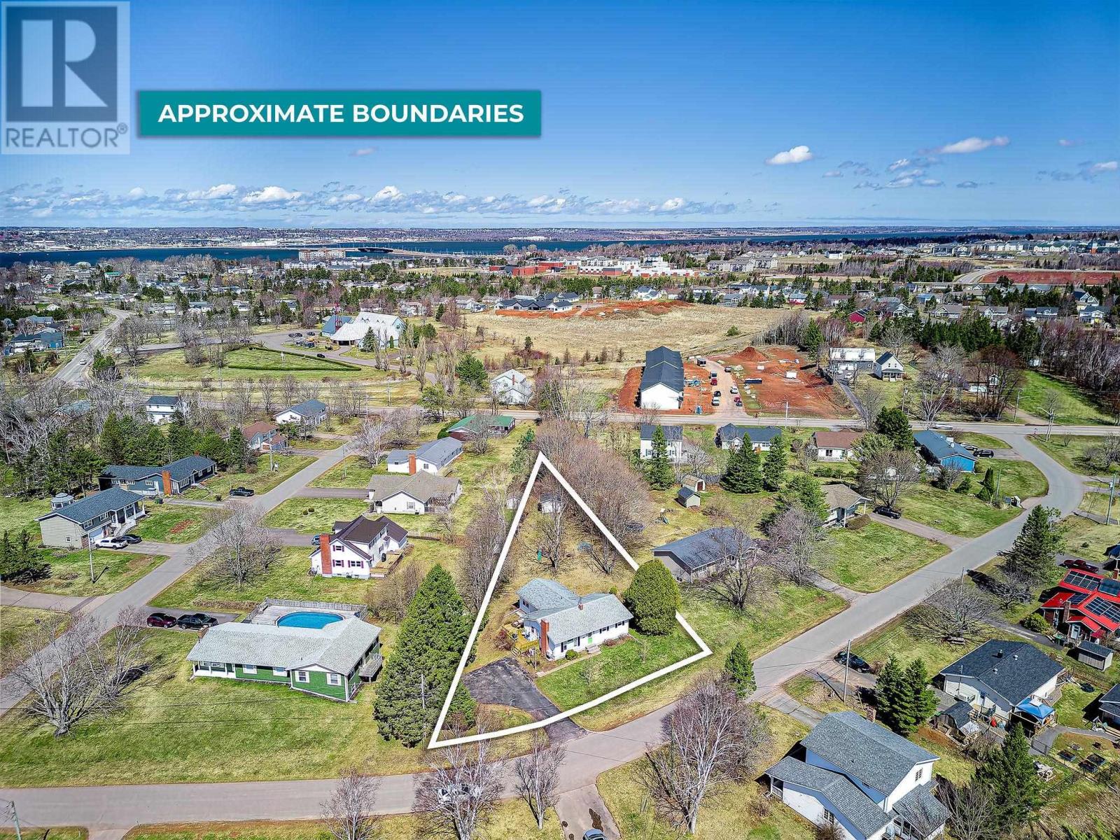 12 Pondside Court, Stratford, Prince Edward Island  C1B 1E5 - Photo 33 - 202507975