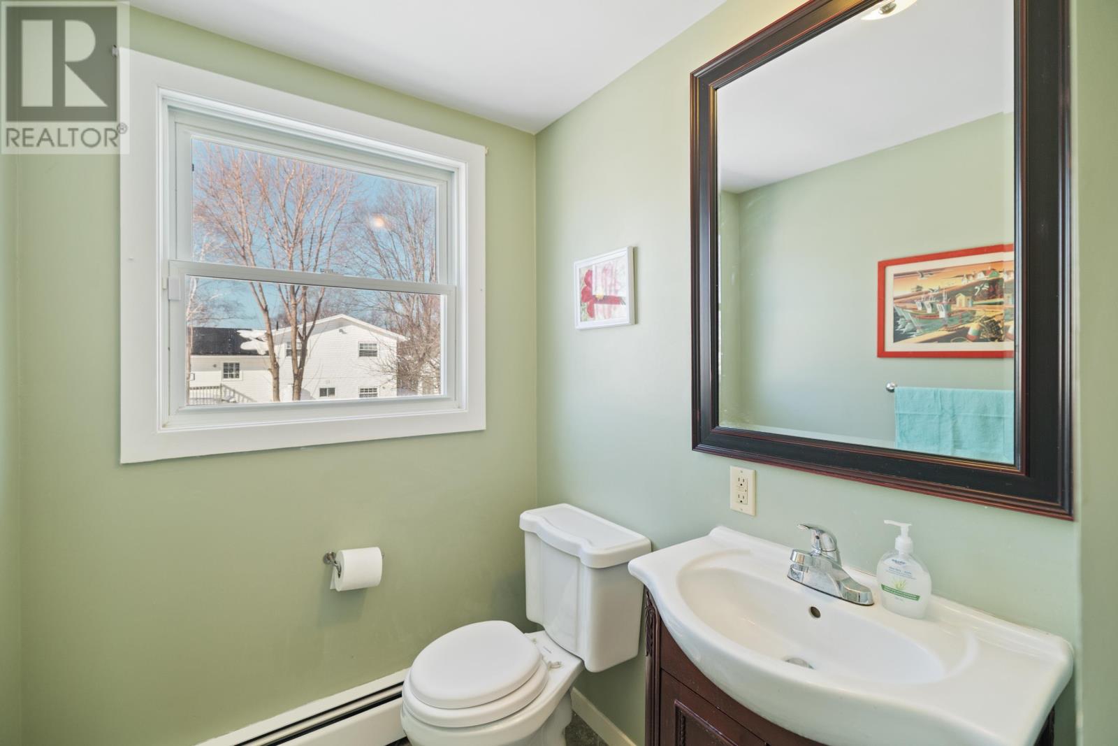 23 Woodbine St, Charlottetown, Prince Edward Island  C1A 2X8 - Photo 13 - 202508013