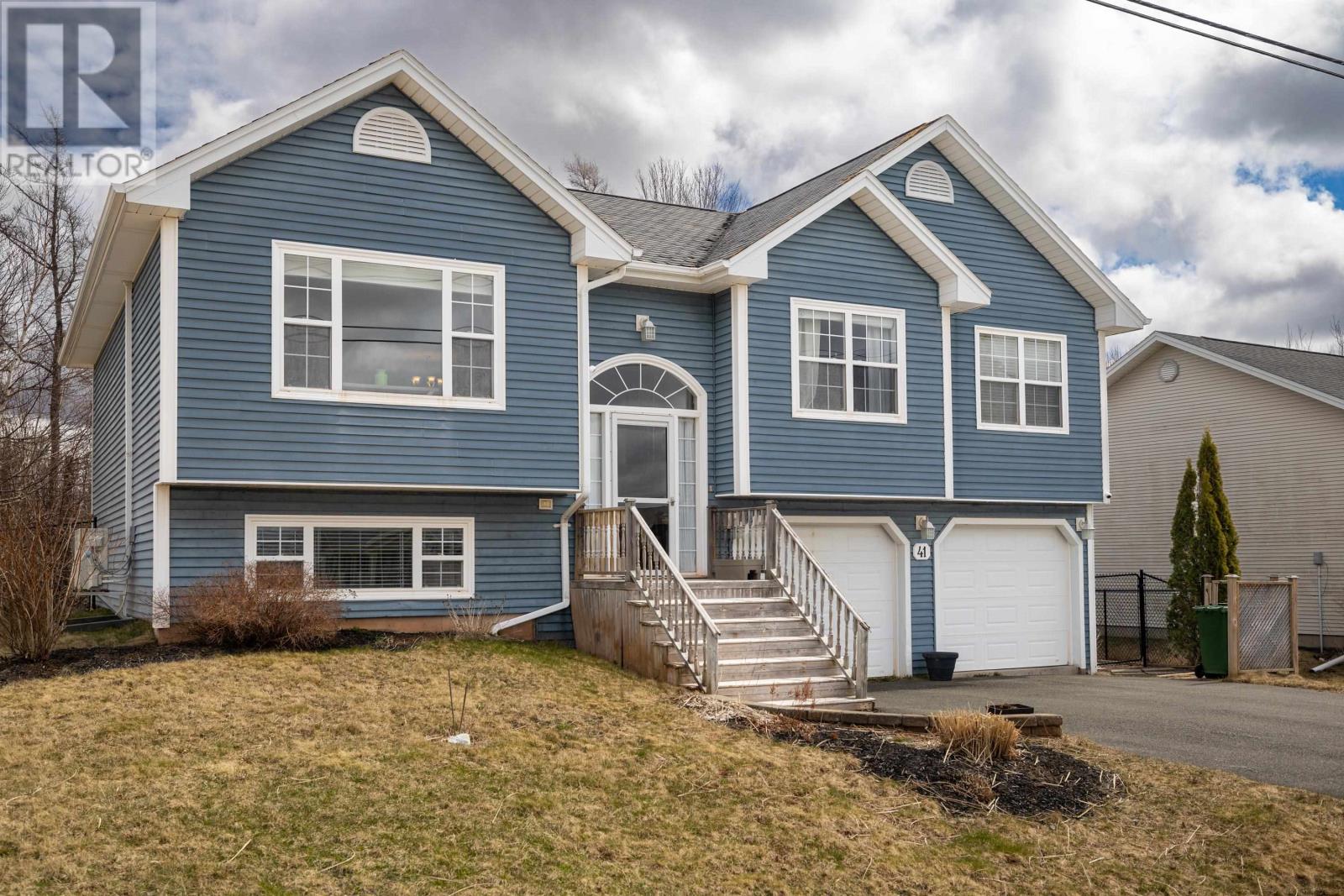 41 Parkway Drive, West Royalty, Prince Edward Island  C1E 2M3 - Photo 1 - 202508907