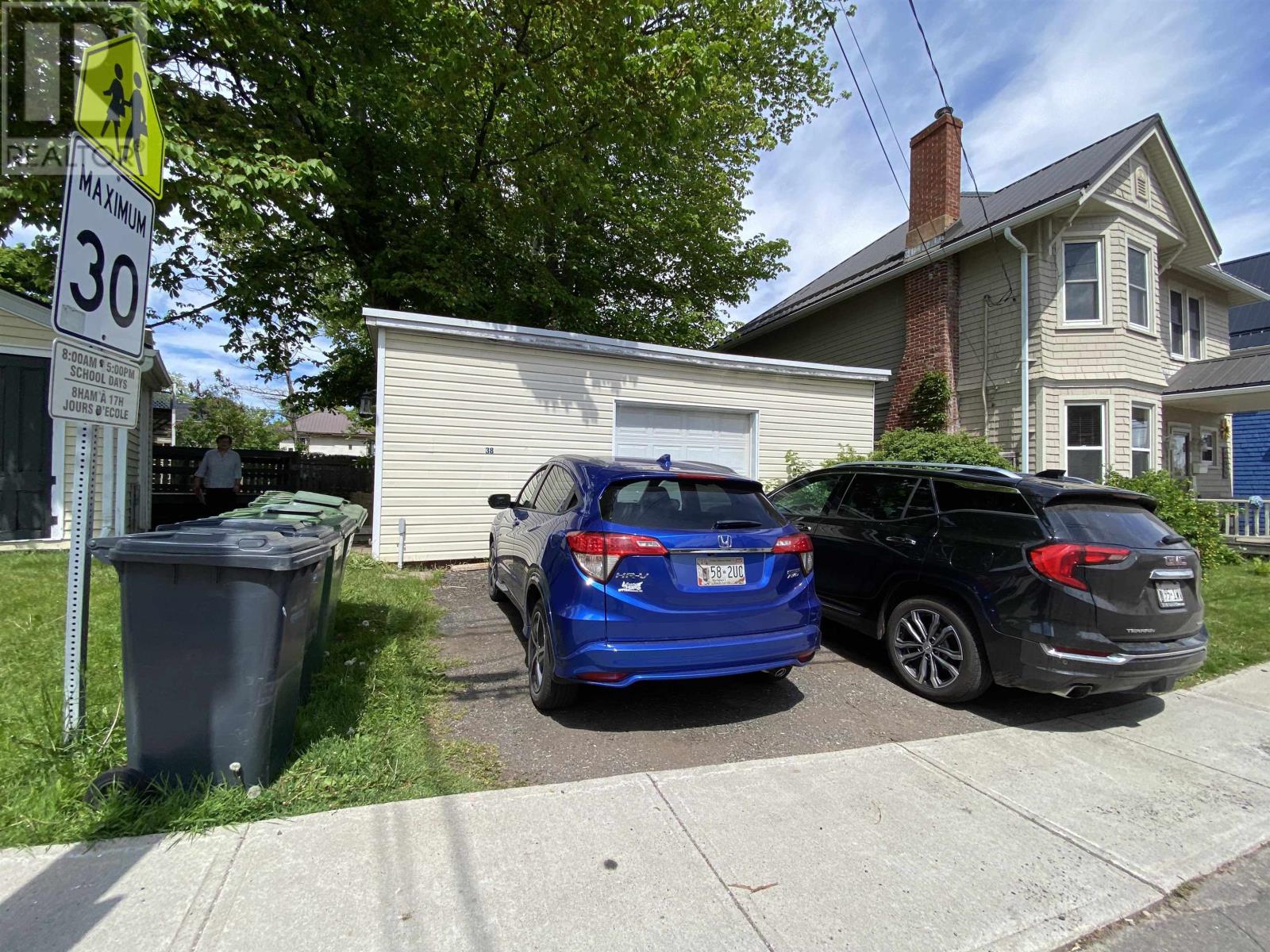 246 Cumberland Street, 248 Cumberland Street  And 38 Longworth Street, Charlottetown, Prince Edward Island  C1A 5C7 - Photo 4 - 202508942