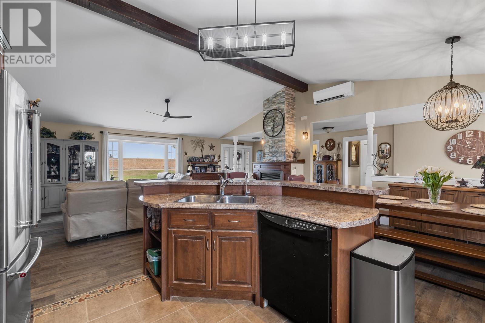 222 Murphy Road, Clermont, Prince Edward Island  C0B 1M0 - Photo 9 - 202509163