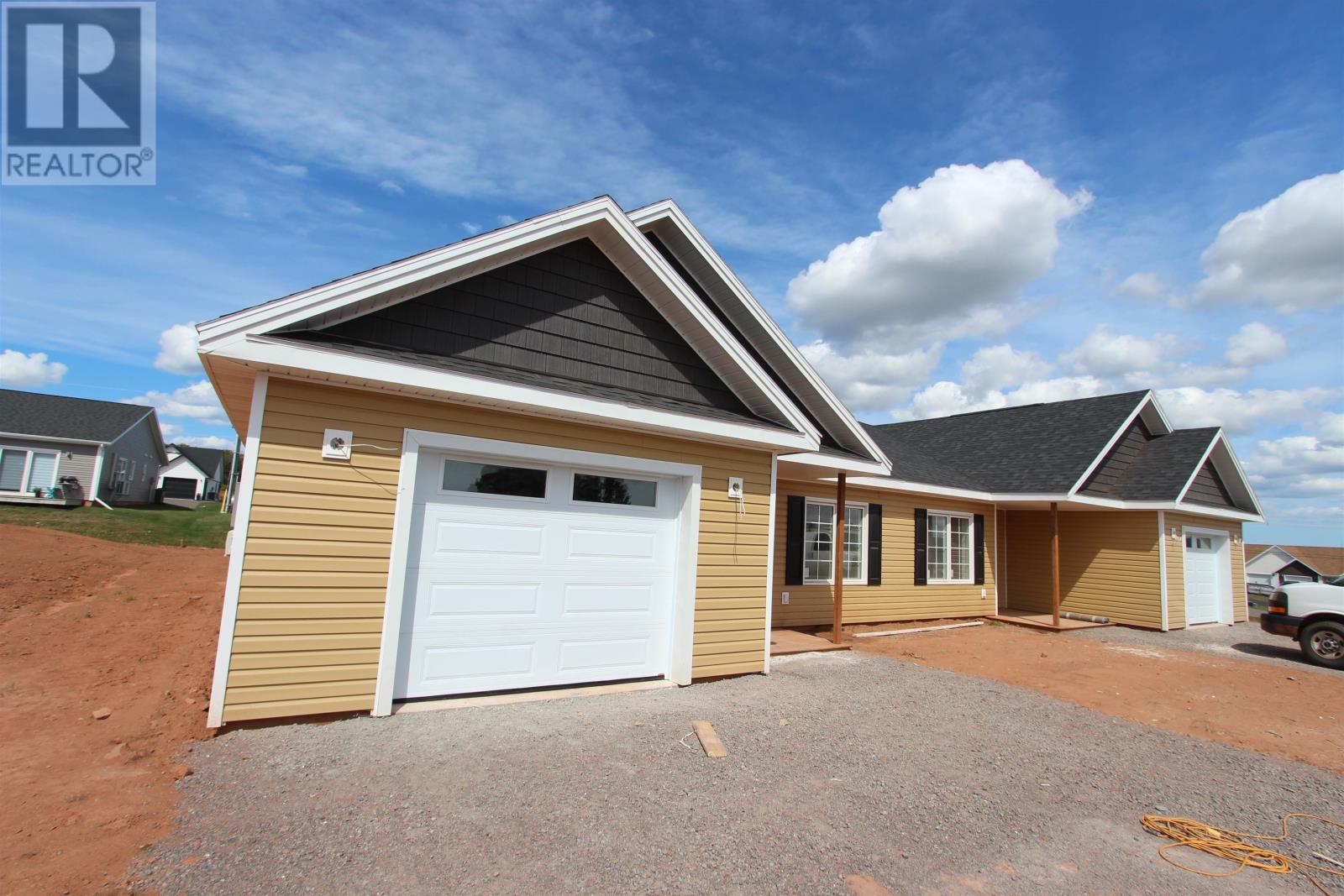 27 Loggie Drive, Summerside, Prince Edward Island  C1N 0N9 - Photo 7 - 202509234