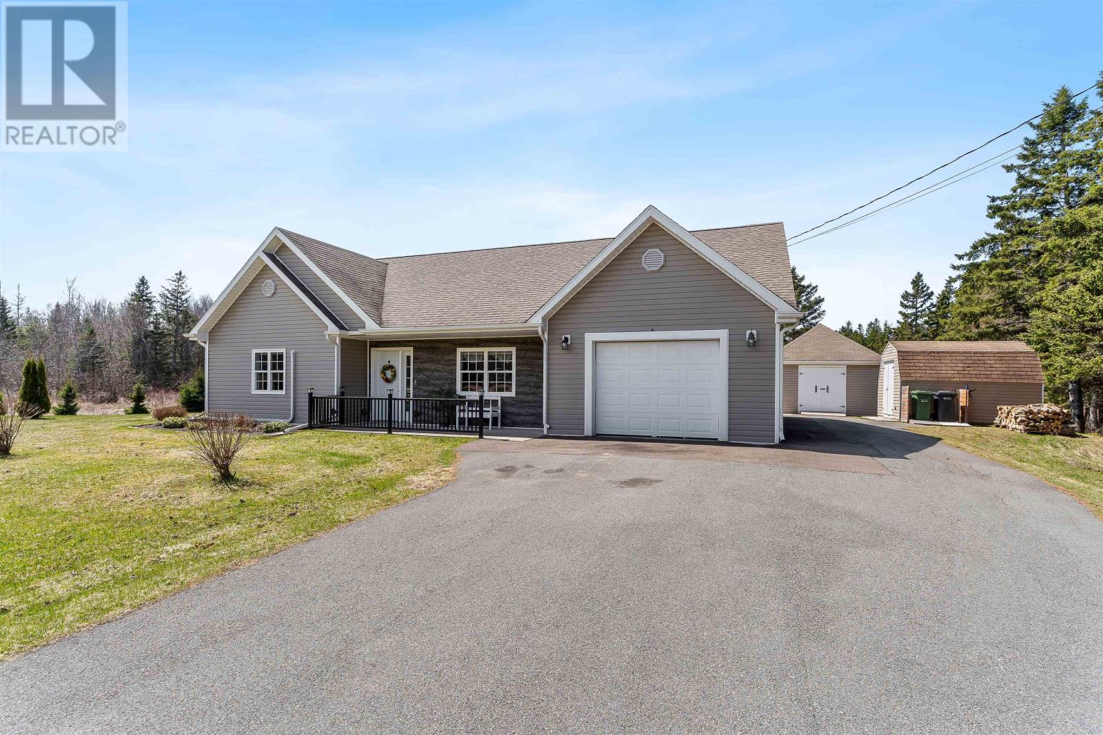 215 Higgins Road, Urbainville, Prince Edward Island  C0B 2E0 - Photo 1 - 202509660