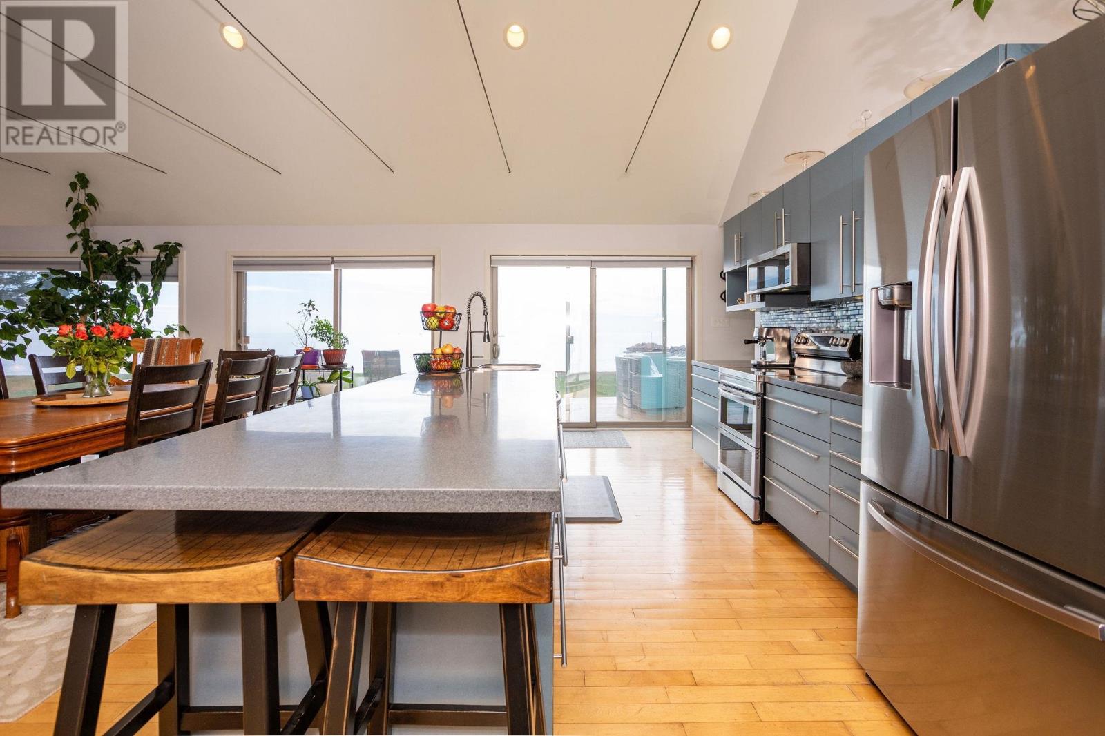 335-337 Harbour Road, Launching, Prince Edward Island  C0A 1G0 - Photo 14 - 202509736