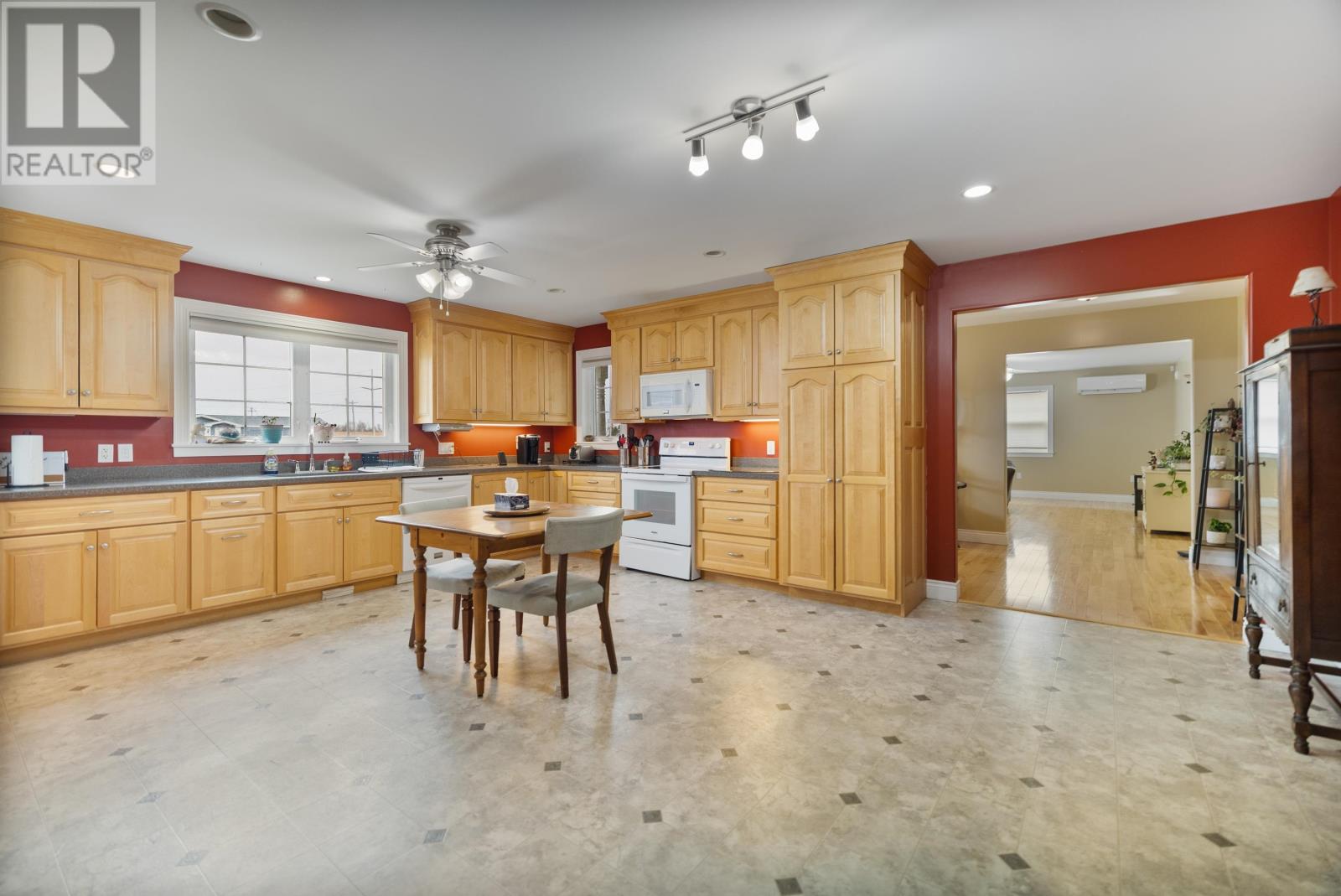 3260 48 Road, Elliottvale, Prince Edward Island  C0A 1T0 - Photo 8 - 202509797
