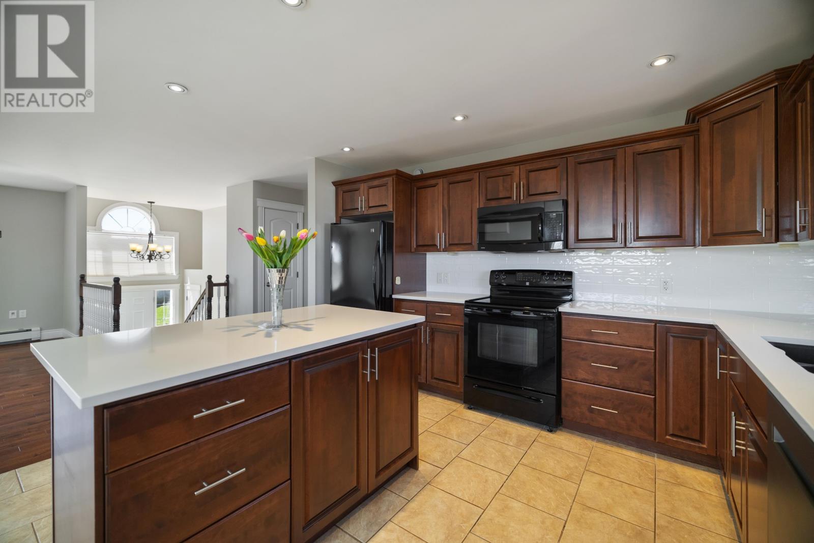 20 Robertson Road, East Royalty, Prince Edward Island  C1C 0B3 - Photo 12 - 202509804