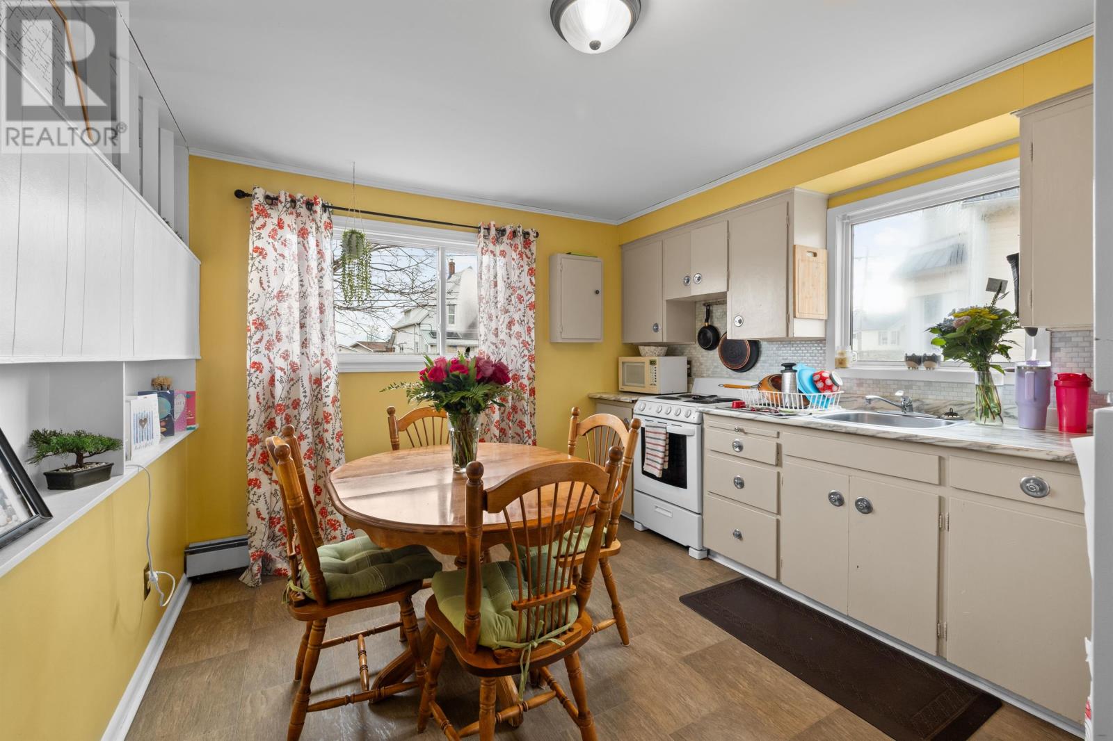 8 School Street, Kensington, Prince Edward Island  C0B 1M0 - Photo 2 - 202509832