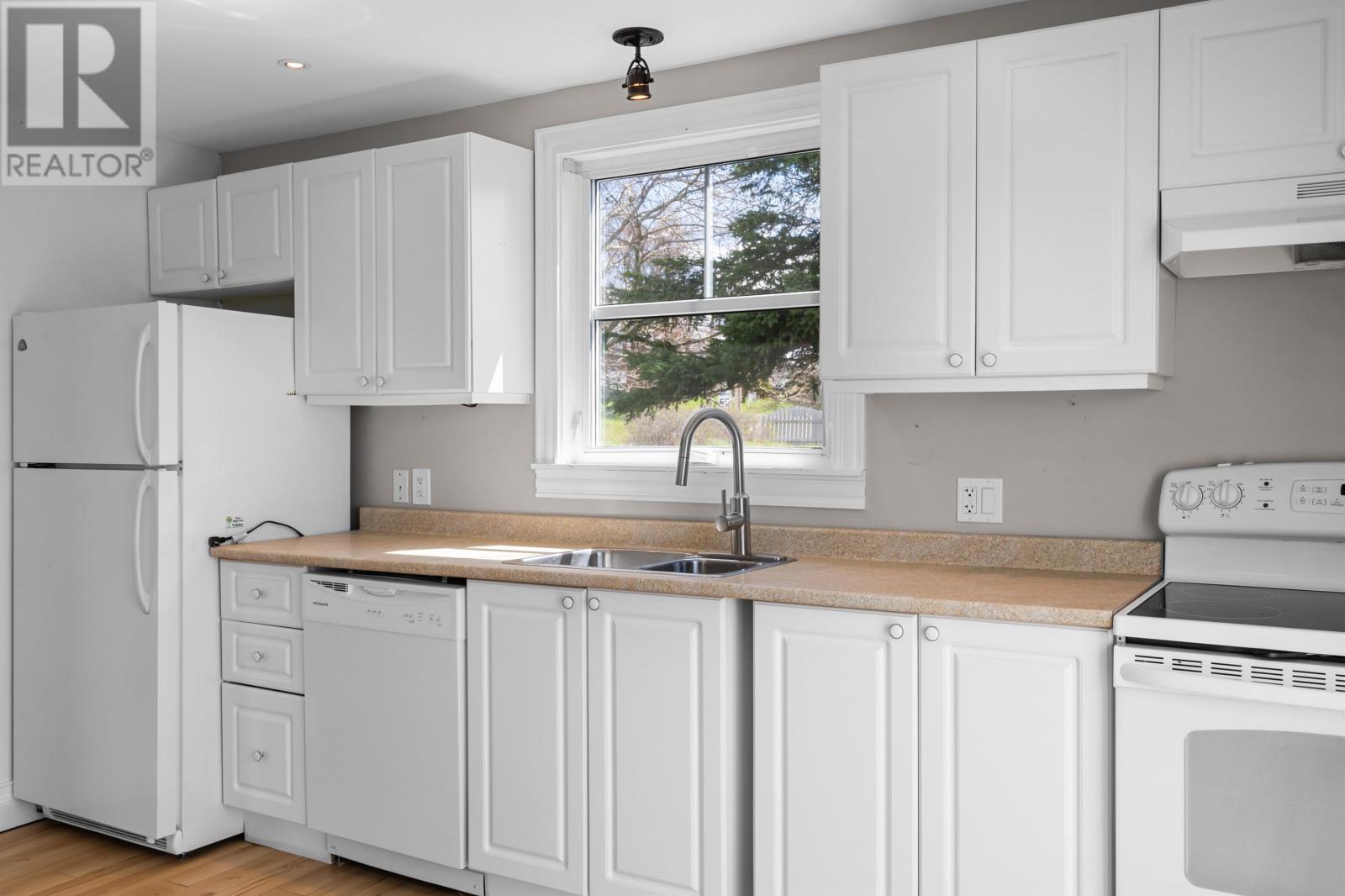 14 South Main Street, Mount Stewart, Prince Edward Island  C0A 1T0 - Photo 23 - 202509845