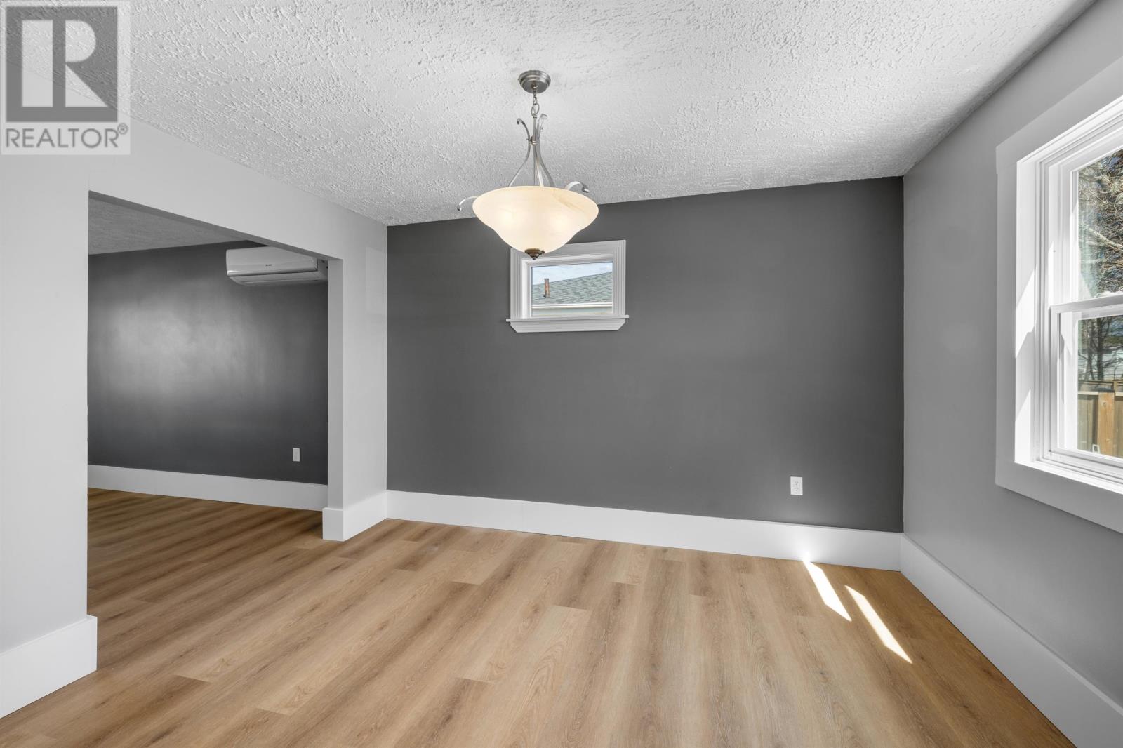 6-8 Trafalgar Drive, Charlottetown, Prince Edward Island  C1A 3Z3 - Photo 7 - 202509873