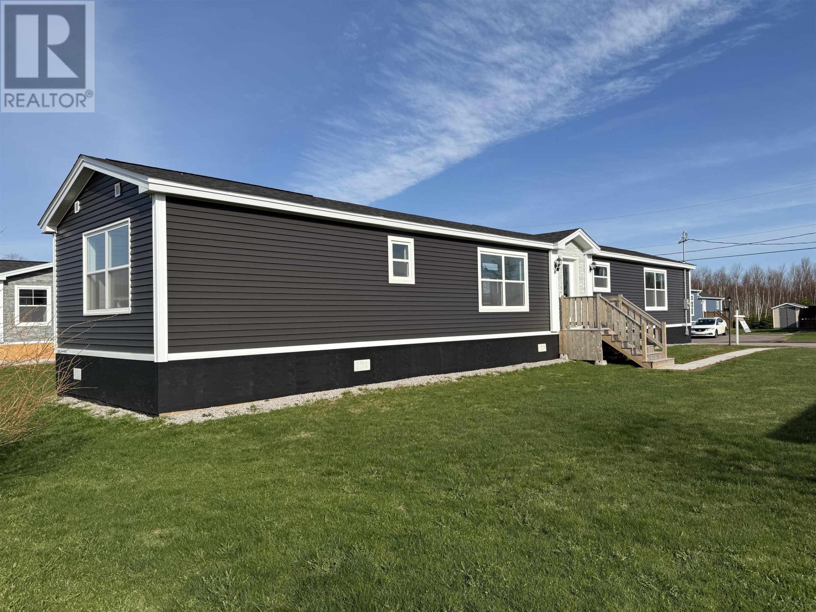 23 Watson Avenue, Summerside, Prince Edward Island  C1N 0K1 - Photo 3 - 202509935