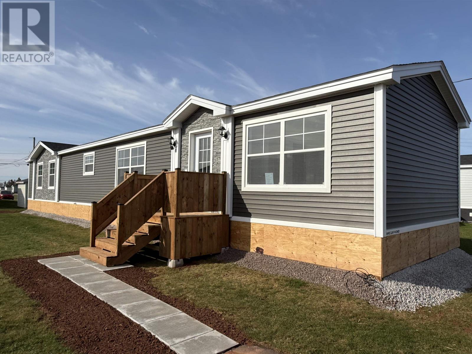 19 Watson Avenue, Summerside, Prince Edward Island  C1N 0K1 - Photo 1 - 202509954