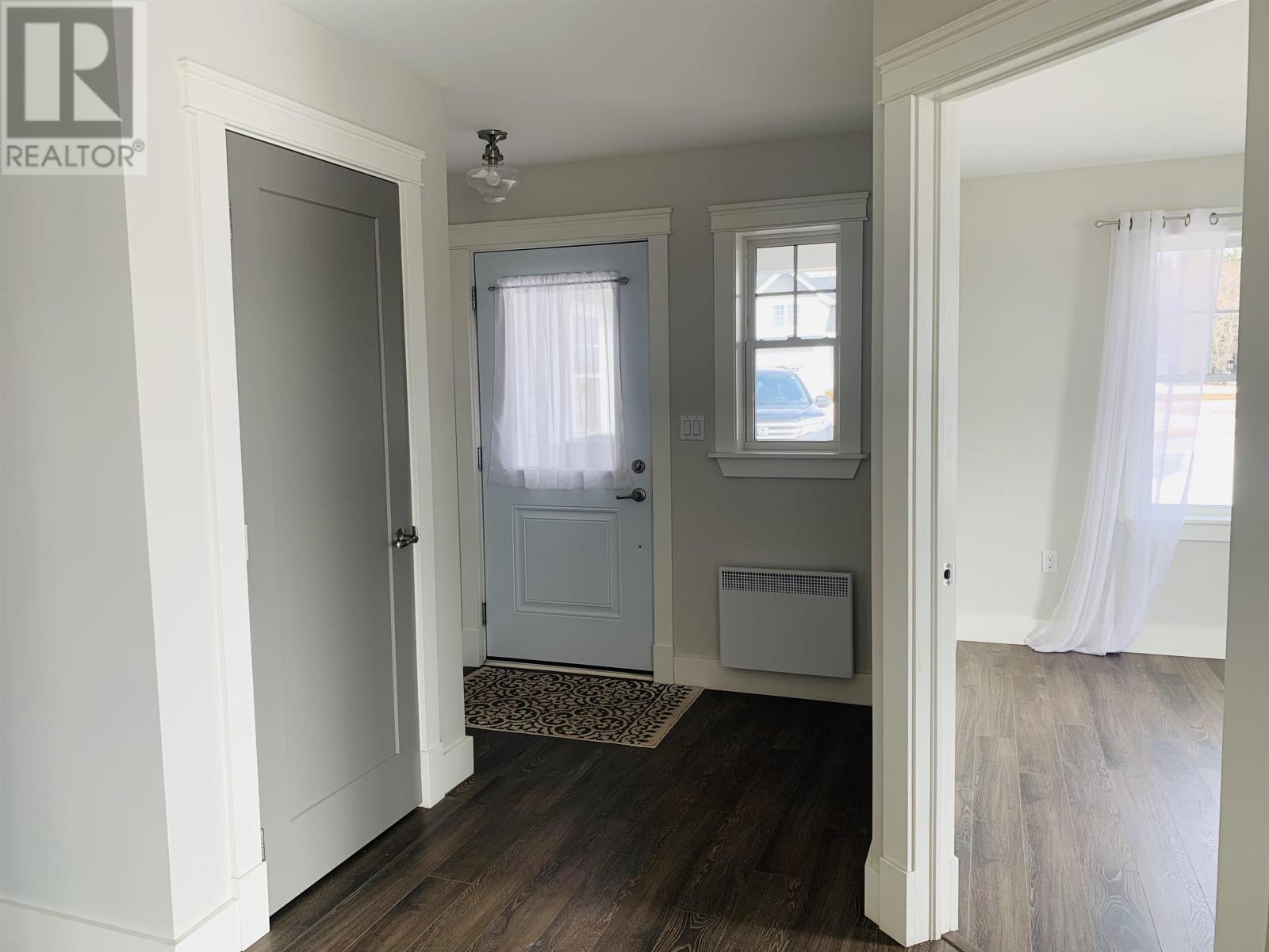 91 St Clair Street, Summerside, Prince Edward Island  C1N 0L1 - Photo 6 - 202510110