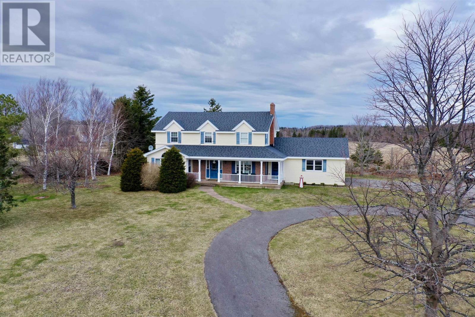 17438 Rte 2, Miltonvale Park, Prince Edward Island  C1E 0W2 - Photo 1 - 202510122