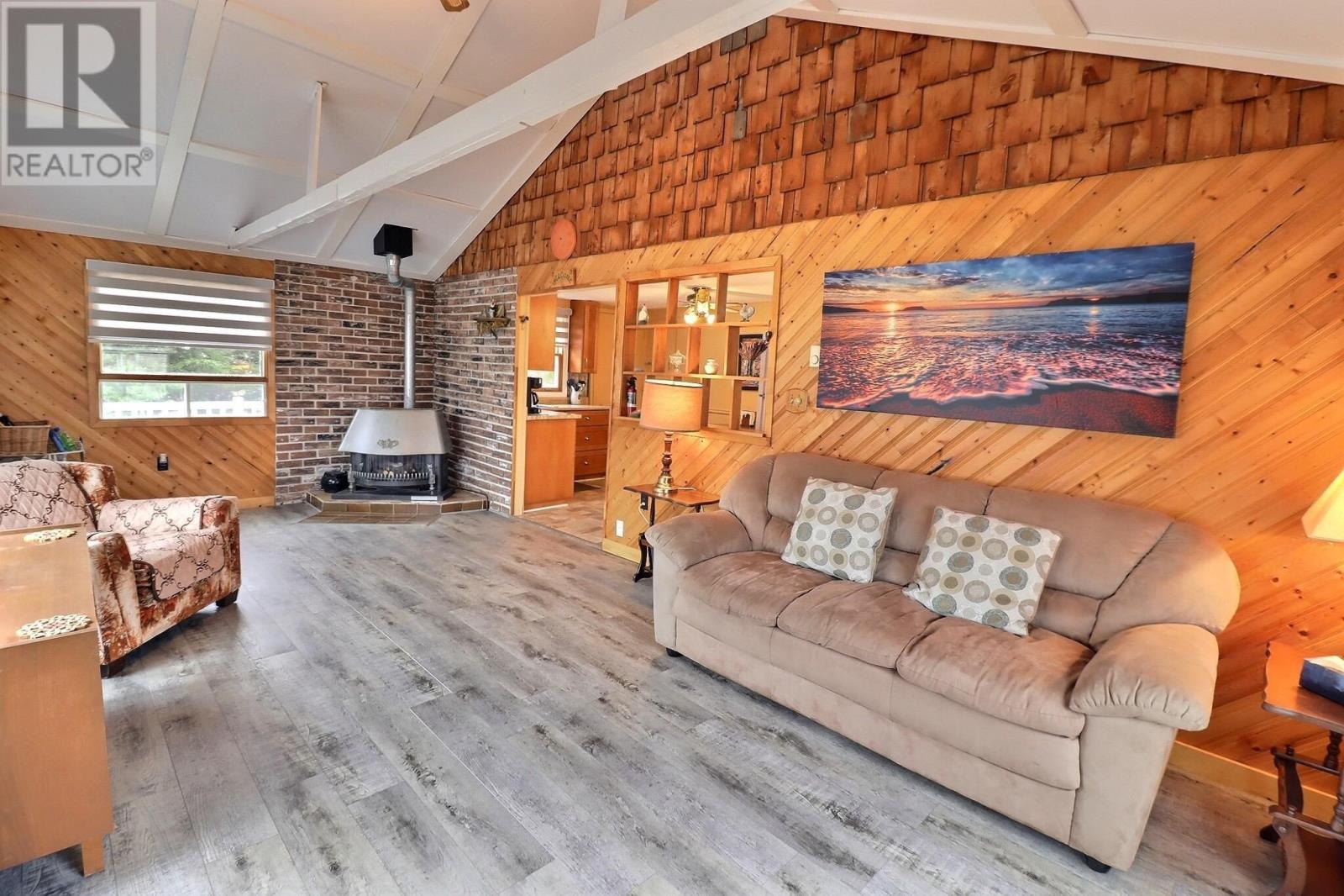 30 Murphy's Lane, Canoe Cove, Prince Edward Island  C0A 1H7 - Photo 3 - 202510125