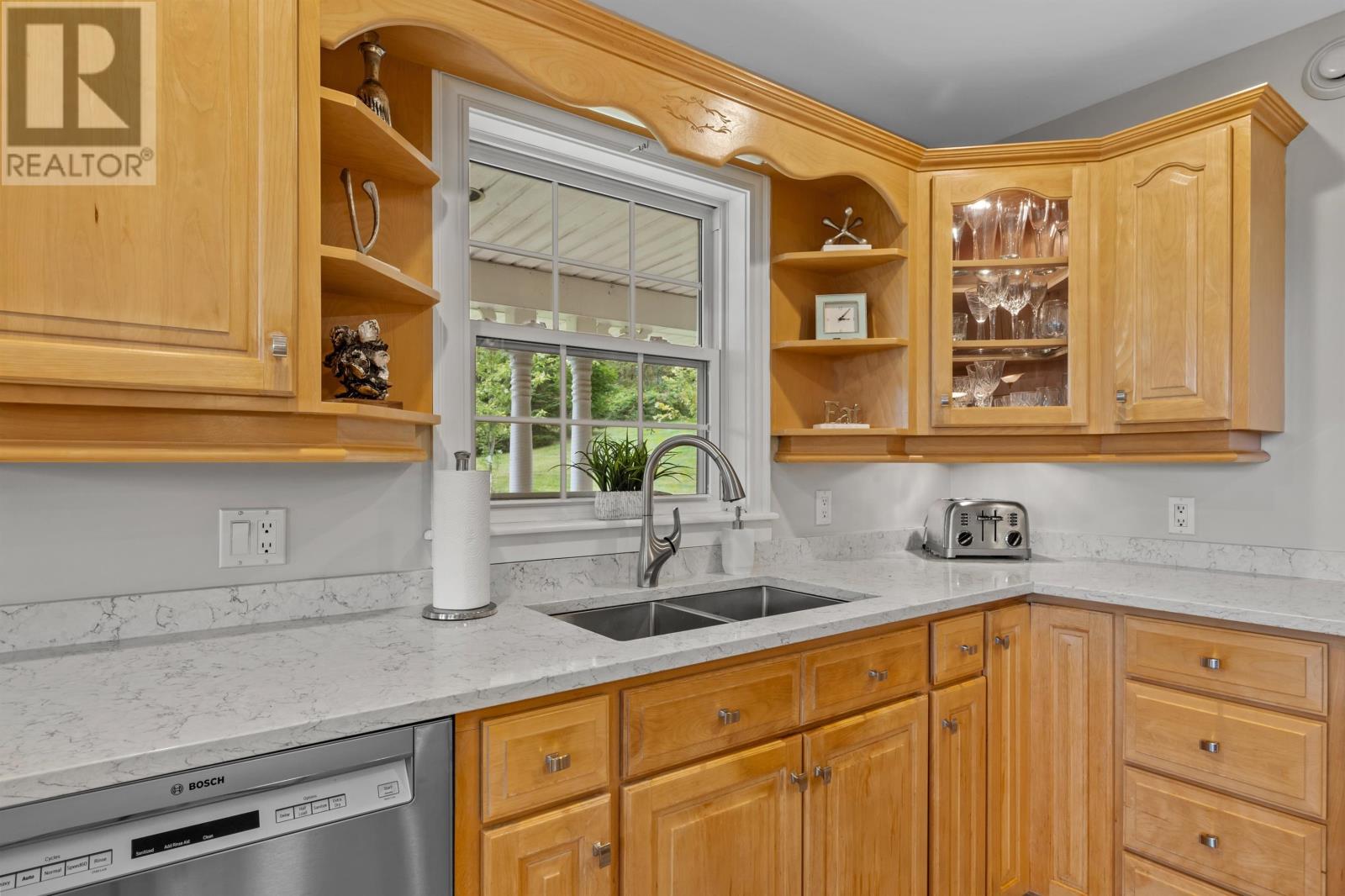 481 Rattenbury Road, Breadalbane, Prince Edward Island  C1A 1E0 - Photo 10 - 202510241