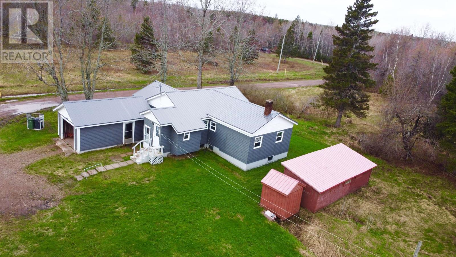 120 Hutchinson Road, Ellerslie-Bideford, Prince Edward Island  C0B 1J0 - Photo 1 - 202510261
