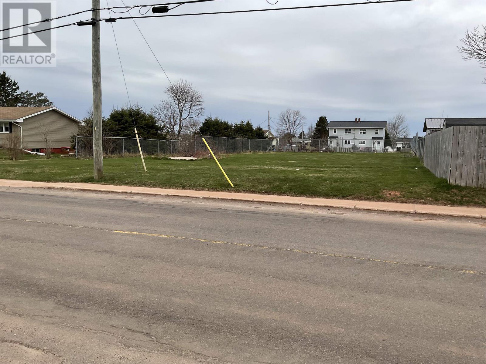 374 Duke Street, Summerside, Prince Edward Island  C1N 0C3 - Photo 1 - 202510284