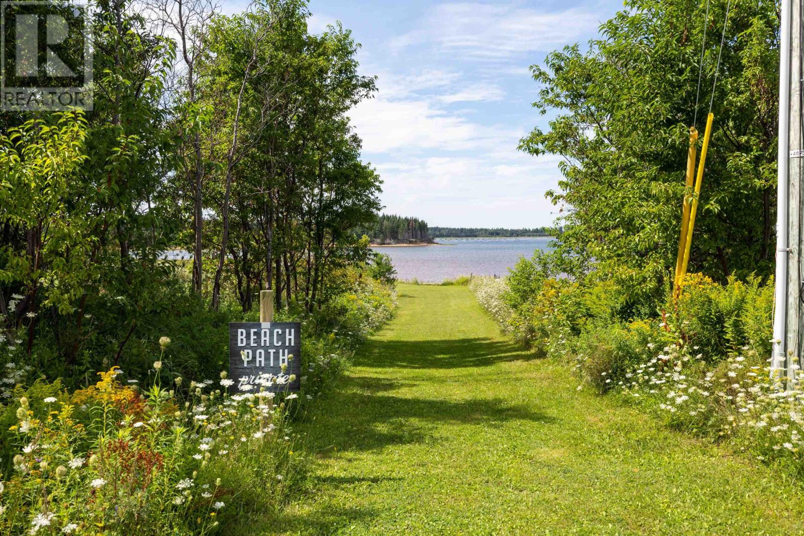 12 Sunset Drive, Oyster Bed Bridge, Prince Edward Island  C1E 2X8 - Photo 1 - 202510345