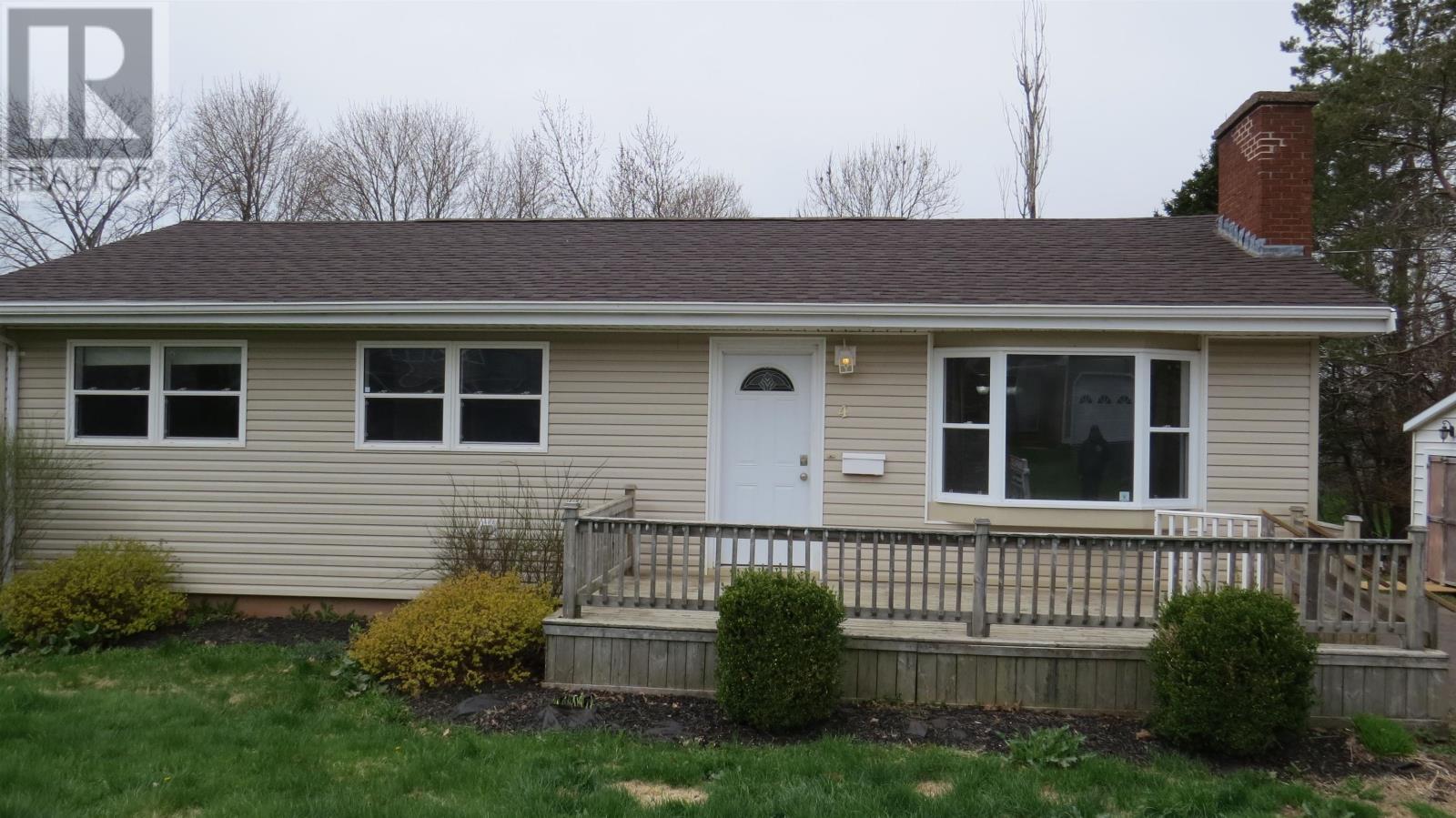 4 Ferndale Drive, Sherwood, Prince Edward Island  C1A 6J3 - Photo 1 - 202510543