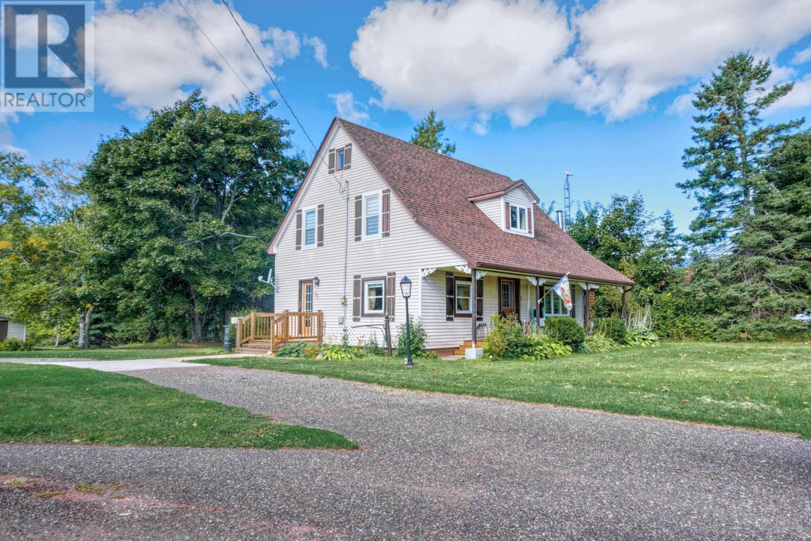 15988 Rte 14, Tignish, Prince Edward Island  C0B 2B0 - Photo 33 - 202510605