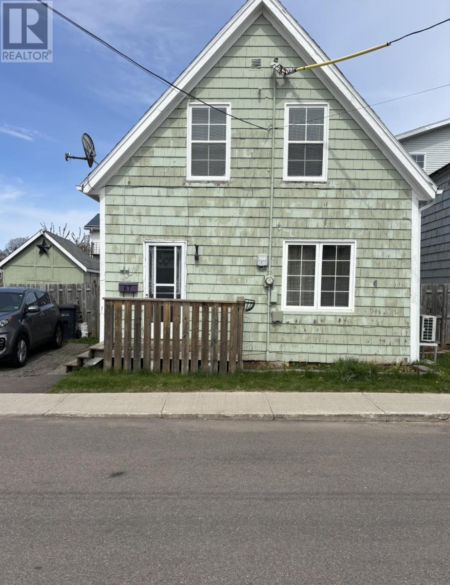 67 Victoria Street, Charlottetown, Prince Edward Island  C1A 2B4 - Photo 1 - 202510667