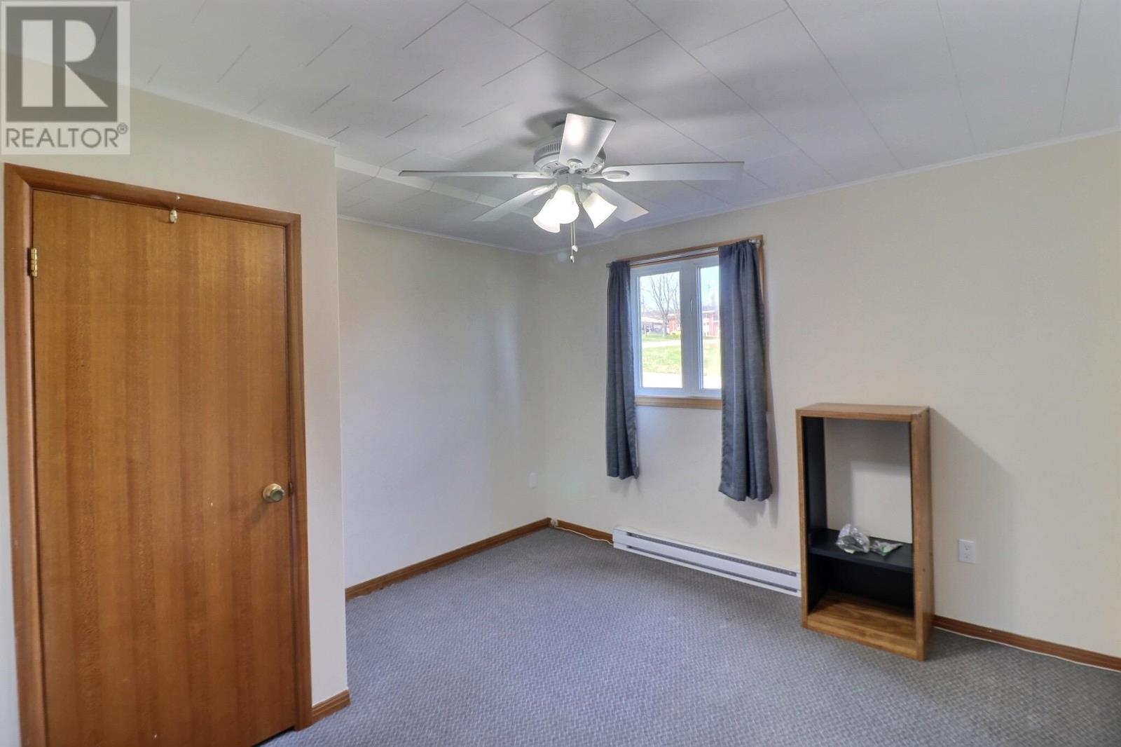 34 Mackay Drive, Charlottetown, Prince Edward Island  C1A 5W3 - Photo 13 - 202511006