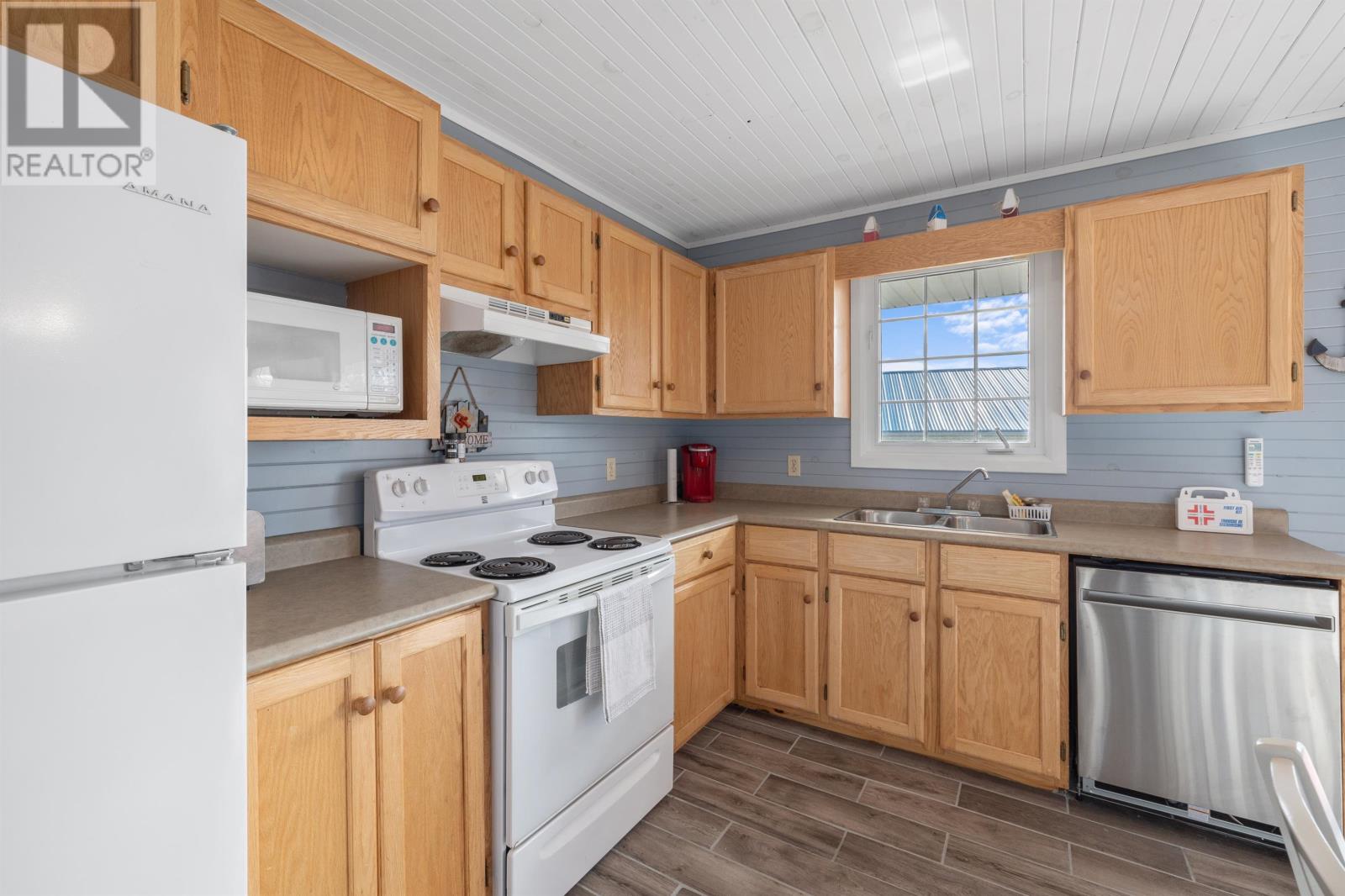 84 Blue Heron Drive, Tracadie, Prince Edward Island  C0A 1N0 - Photo 14 - 202511053