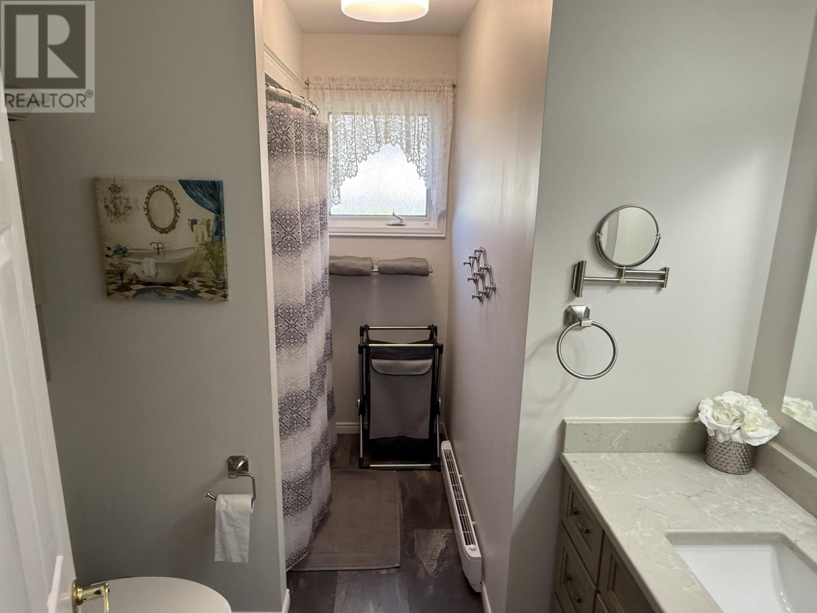 35 Maplewood Heights, Summerside, Prince Edward Island  C1N 5E7 - Photo 8 - 202511162
