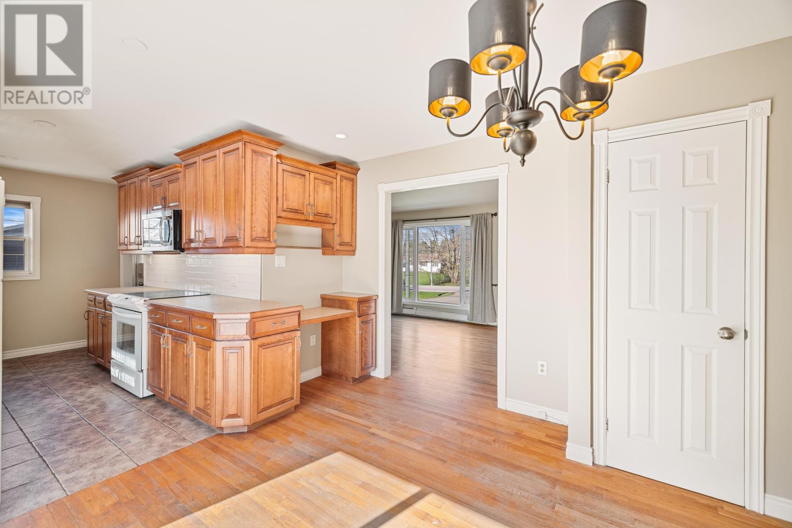 82 Cornwall Road, Cornwall, Prince Edward Island  C0A 1H0 - Photo 12 - 202511497