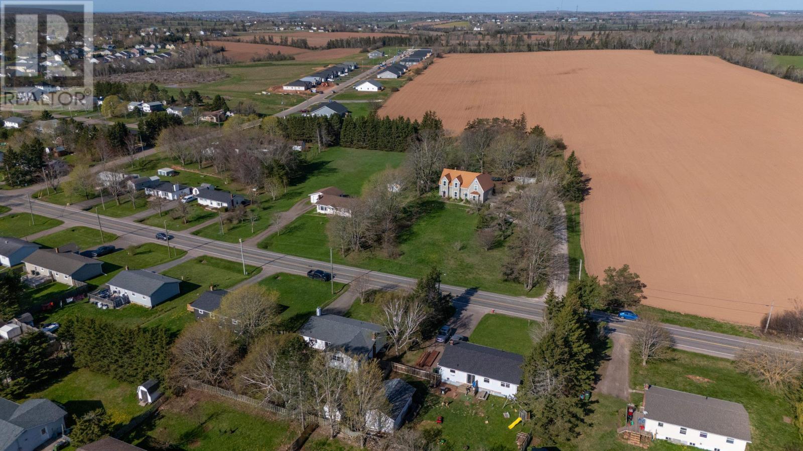 82 Cornwall Road, Cornwall, Prince Edward Island  C0A 1H0 - Photo 3 - 202511497