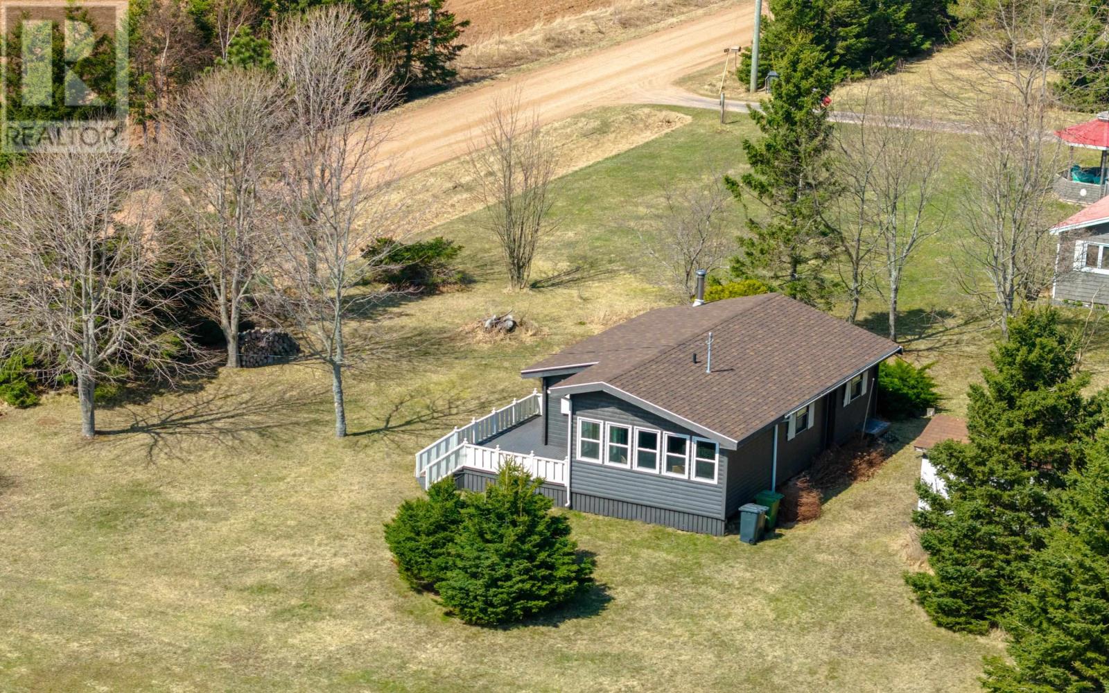 427 Macaulays Wharf Road, Mount Buchanan, Prince Edward Island  C0A 1A0 - Photo 3 - 202511597