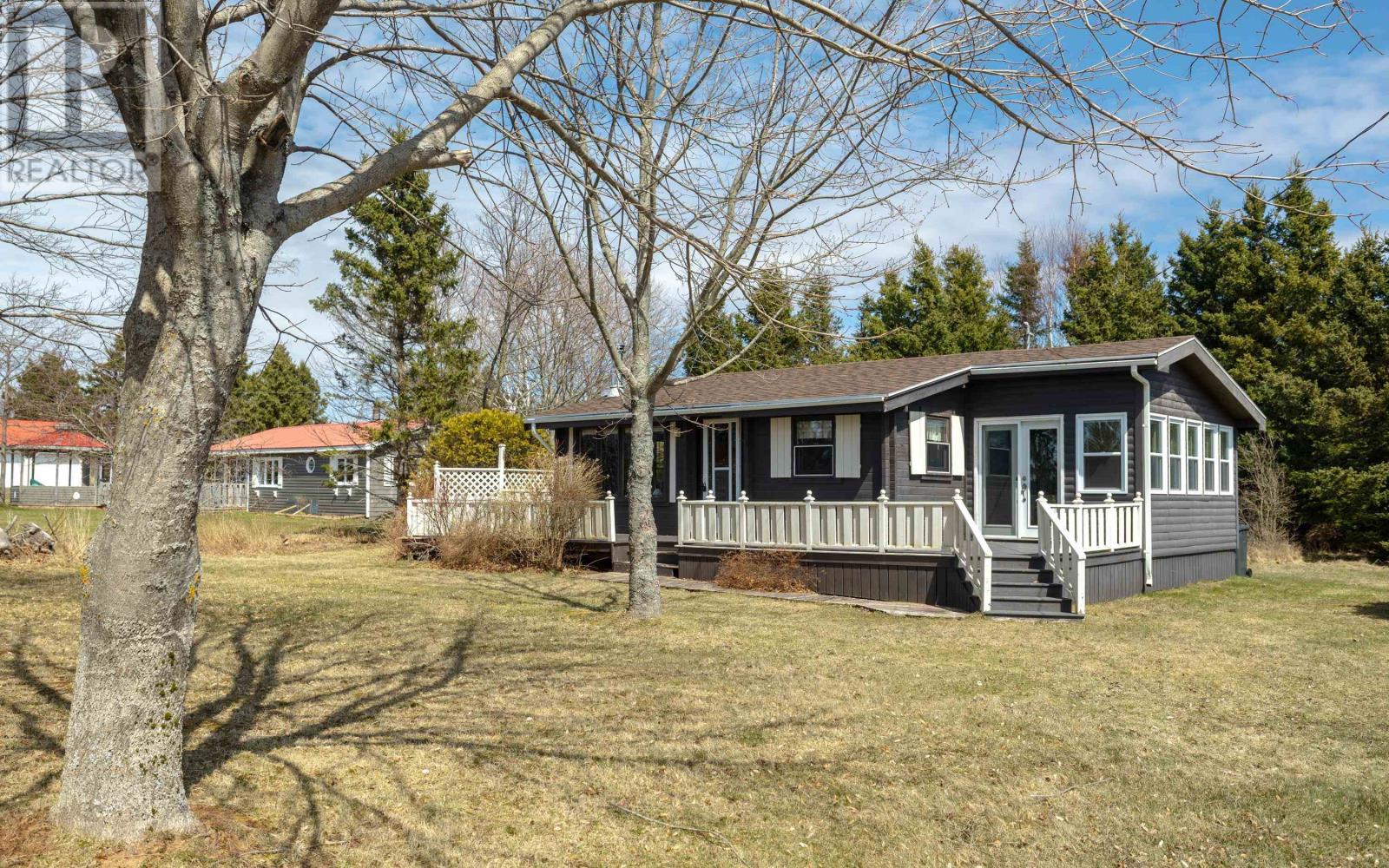 427 Macaulays Wharf Road, Mount Buchanan, Prince Edward Island  C0A 1A0 - Photo 4 - 202511597