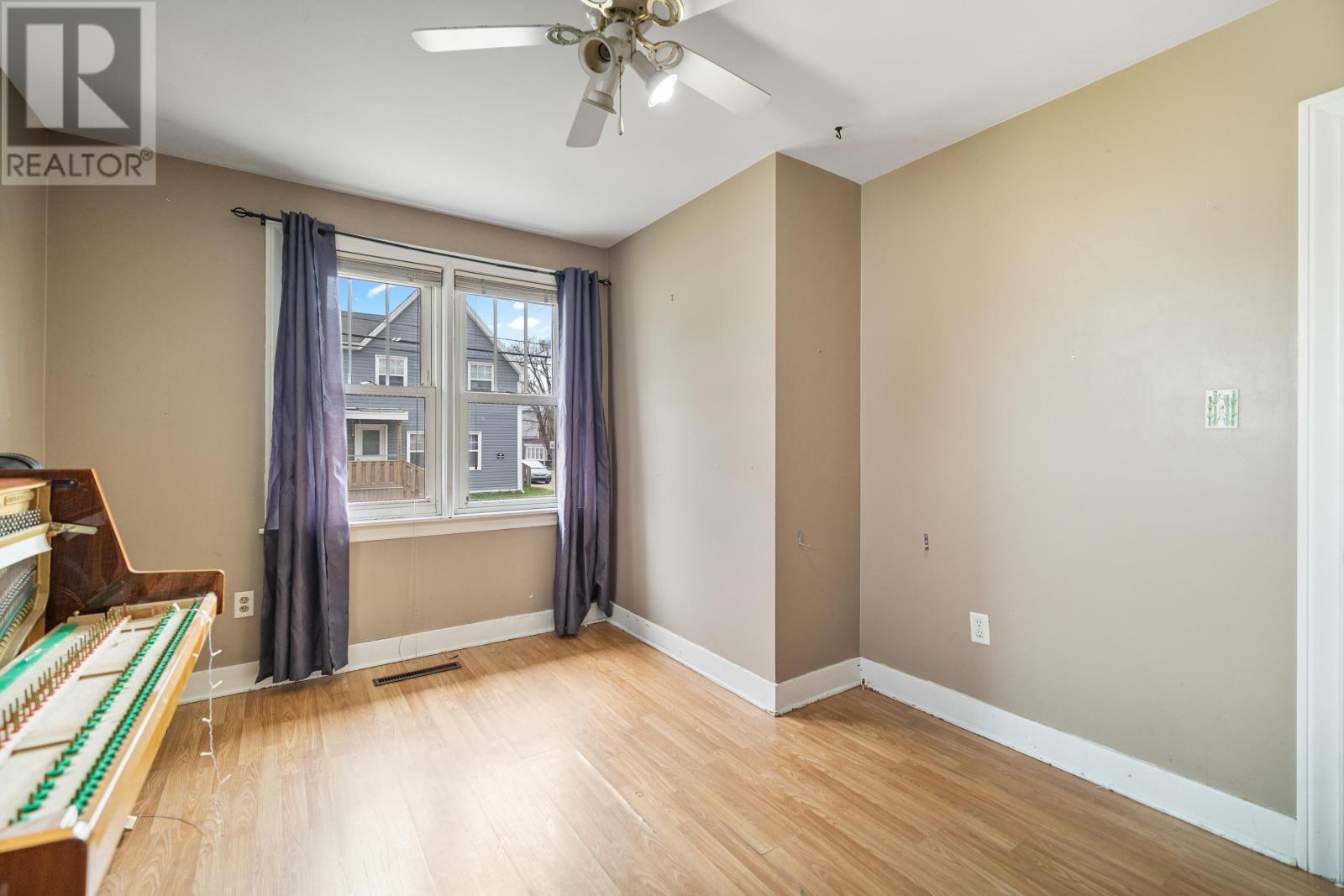27 Kensington Road, Charlottetown, Prince Edward Island  C1A 5H6 - Photo 16 - 202511793