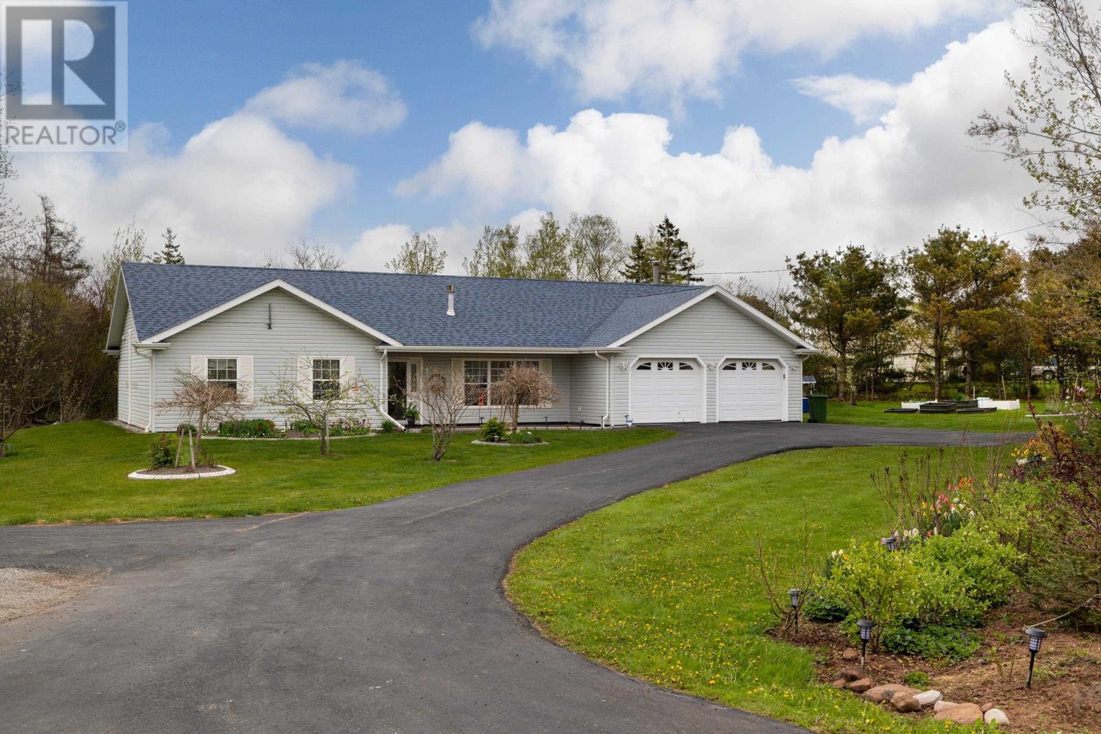 236 Route 6, Tenmile House, Prince Edward Island  C0A 1T0 - Photo 1 - 202511950