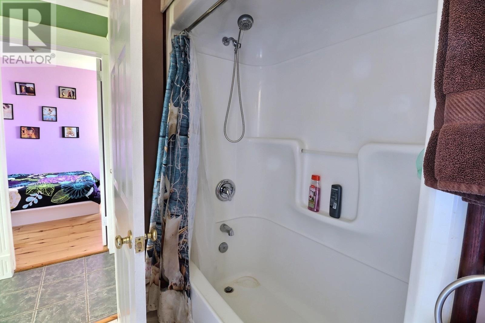 1088 Mcinnis Point - Rte 270 Road, Route 270, Earnscliffe, Prince Edward Island  C0A 2E0 - Photo 14 - 202511960